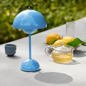 Flowerpot VP9 Portable Table Lamp - Swim Blue
