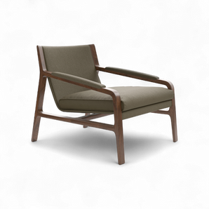 Margot PMG1 Armchair - Walnut/Leather (Luxe 416 Touch)
