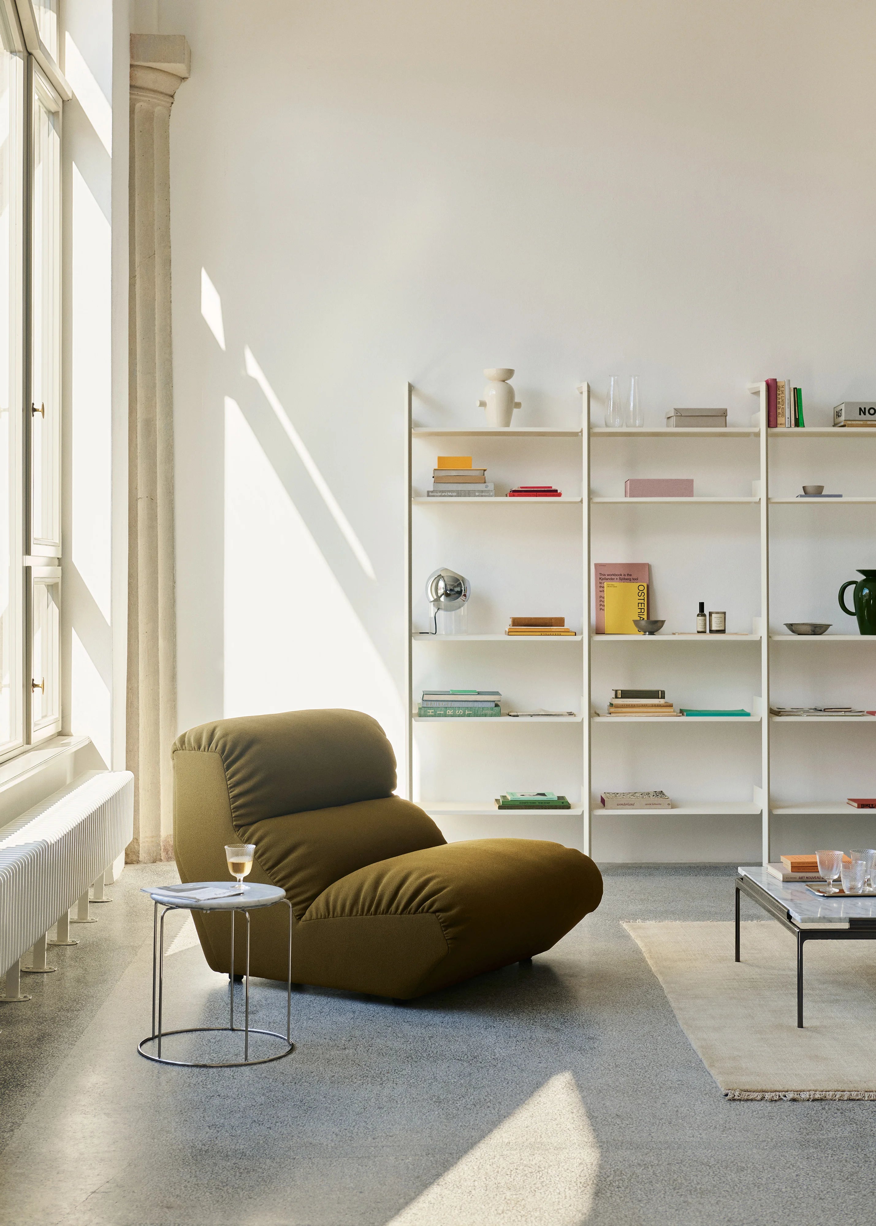 Hi Lo AV54 Armchair - Fabric 3 (Mylla 0971)-2