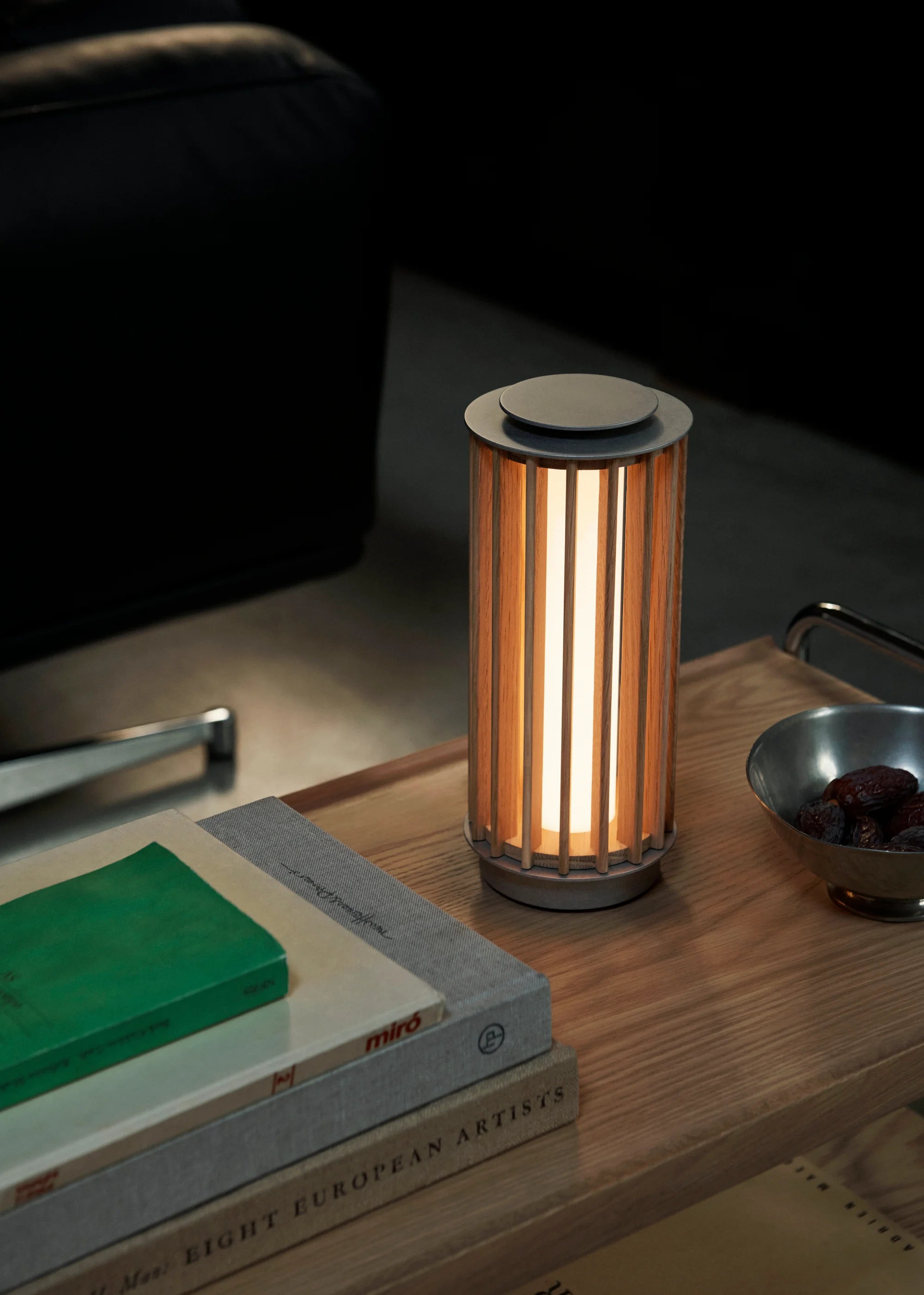 Numbra TY3 Portable Table Lamp - Aluminium/Oak-7