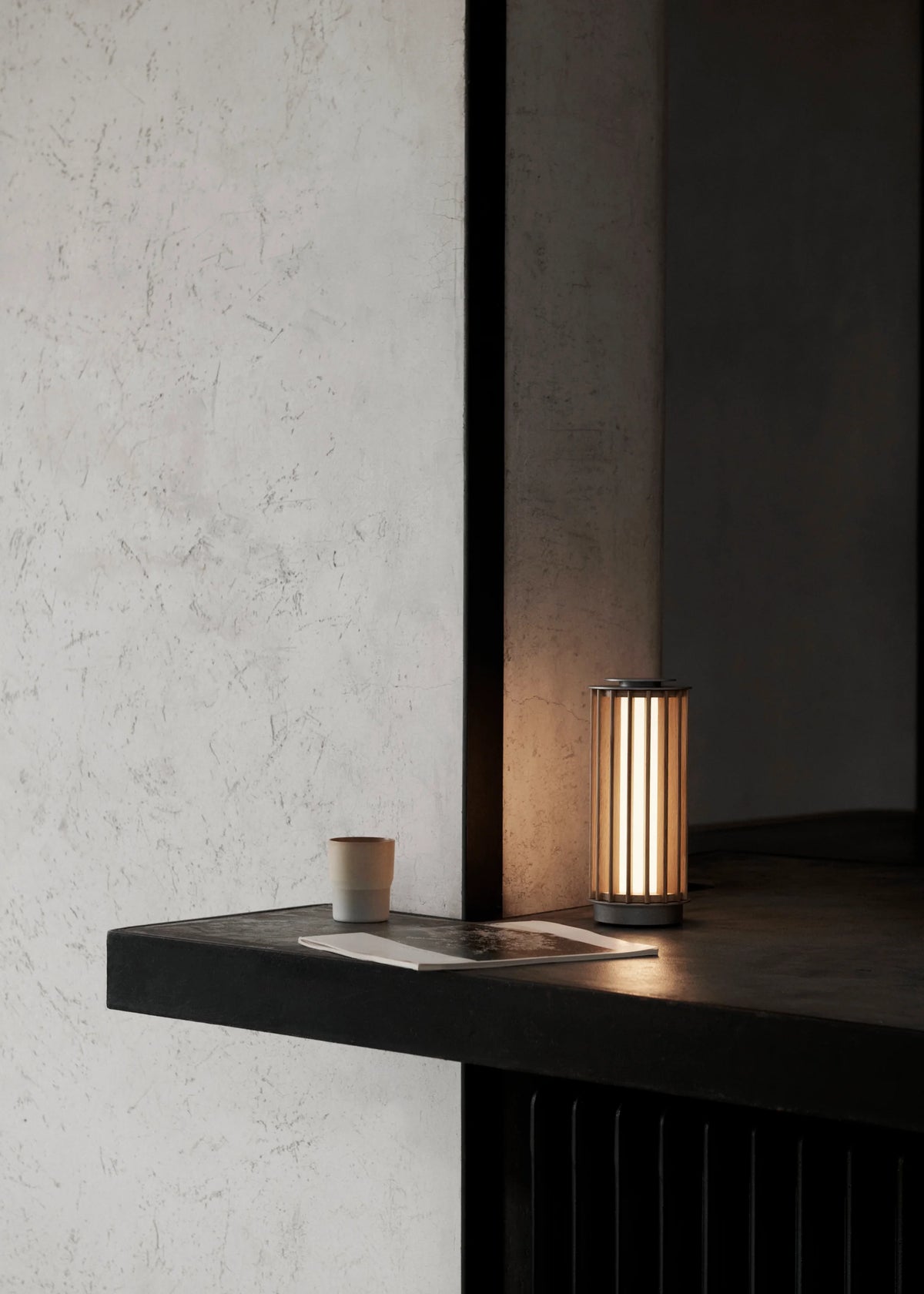 Numbra TY3 Portable Table Lamp - Aluminium/Oak-9