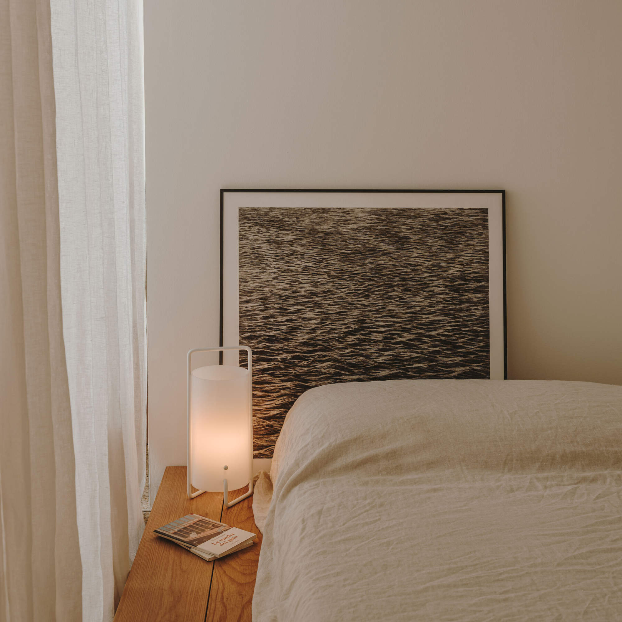 Asa Table Lamp - White-3