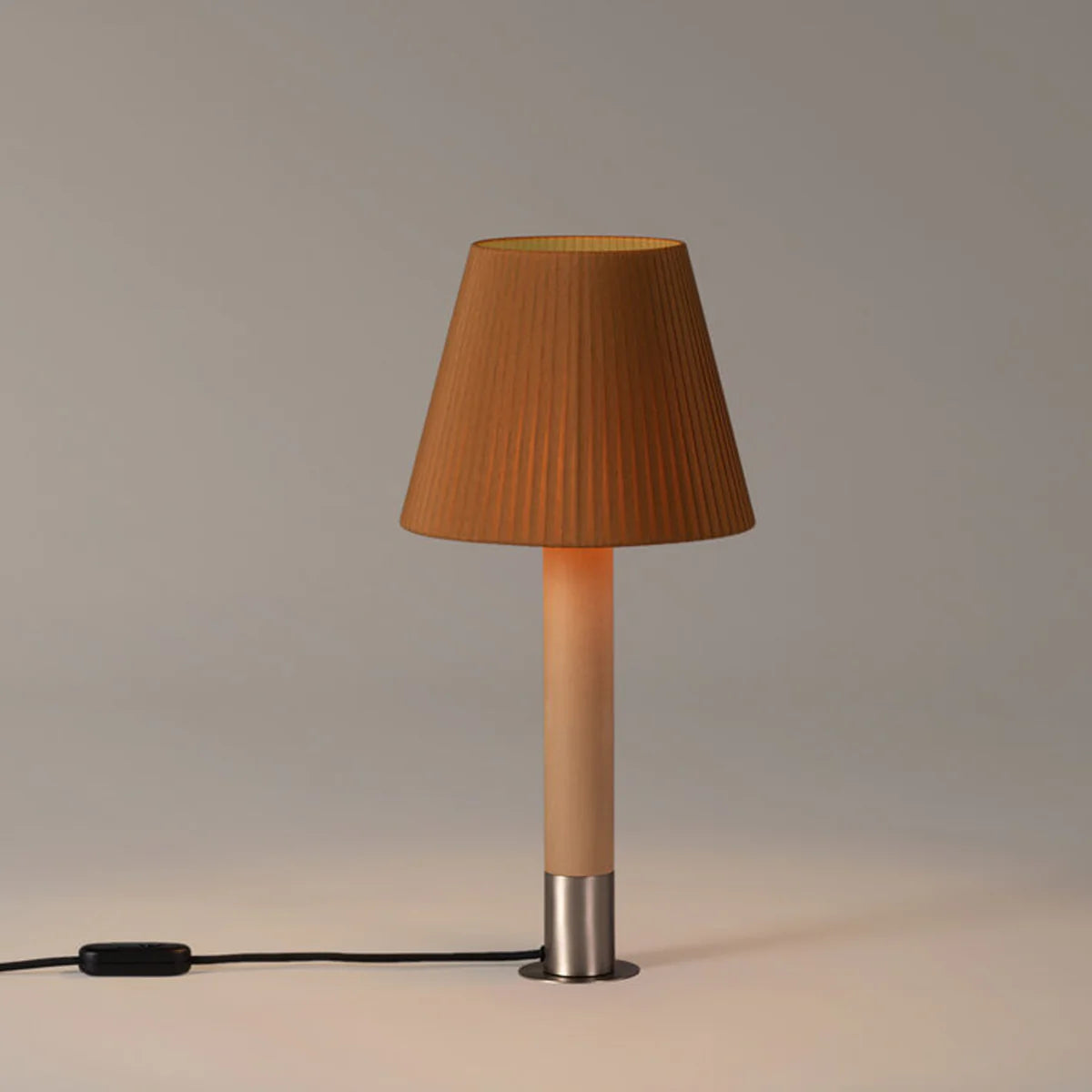 Basica Table Lamp – 25x52 / Metal (Stabilizing Disc Nickel) / Mustard Raw Color Ribbon-2