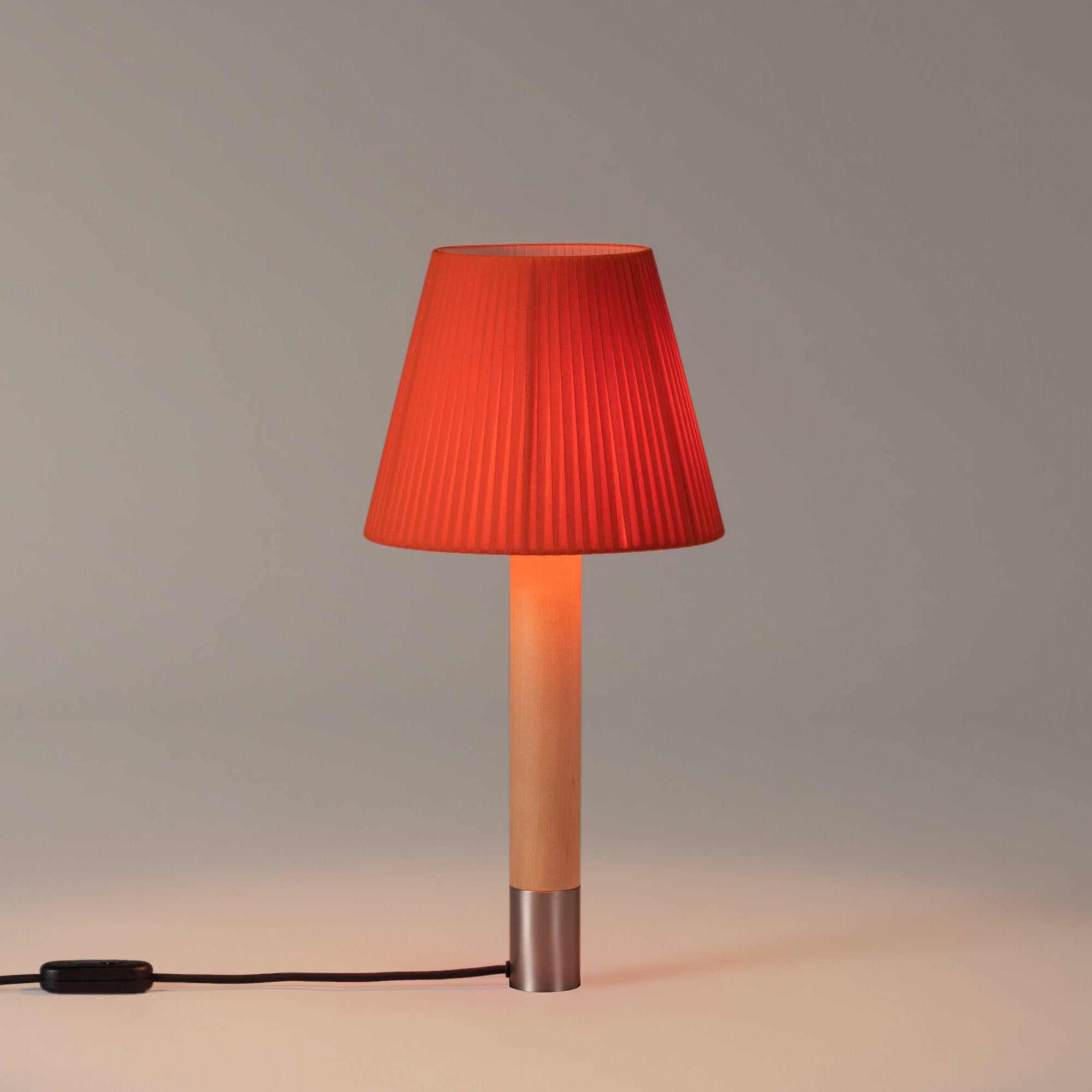 Basica M1 Table Lamp - Nickel/Red Amber Ribbon