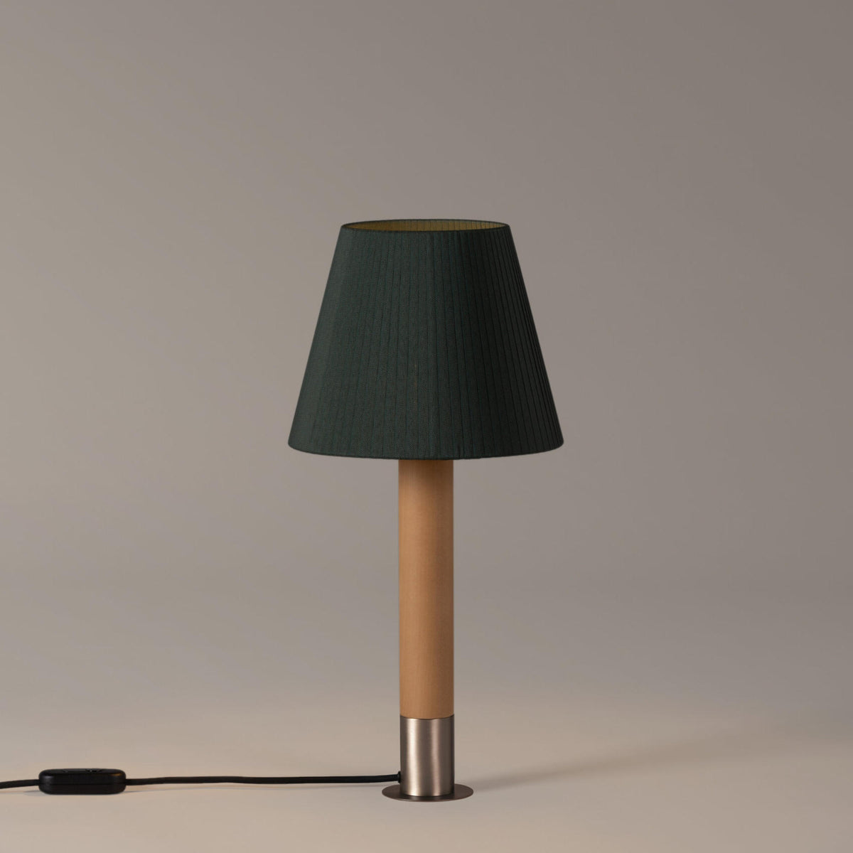 Basica Table Lamp – 25x52 / Metal (Stabilizing Disc Nickel) / Green Raw Color Ribbon-2