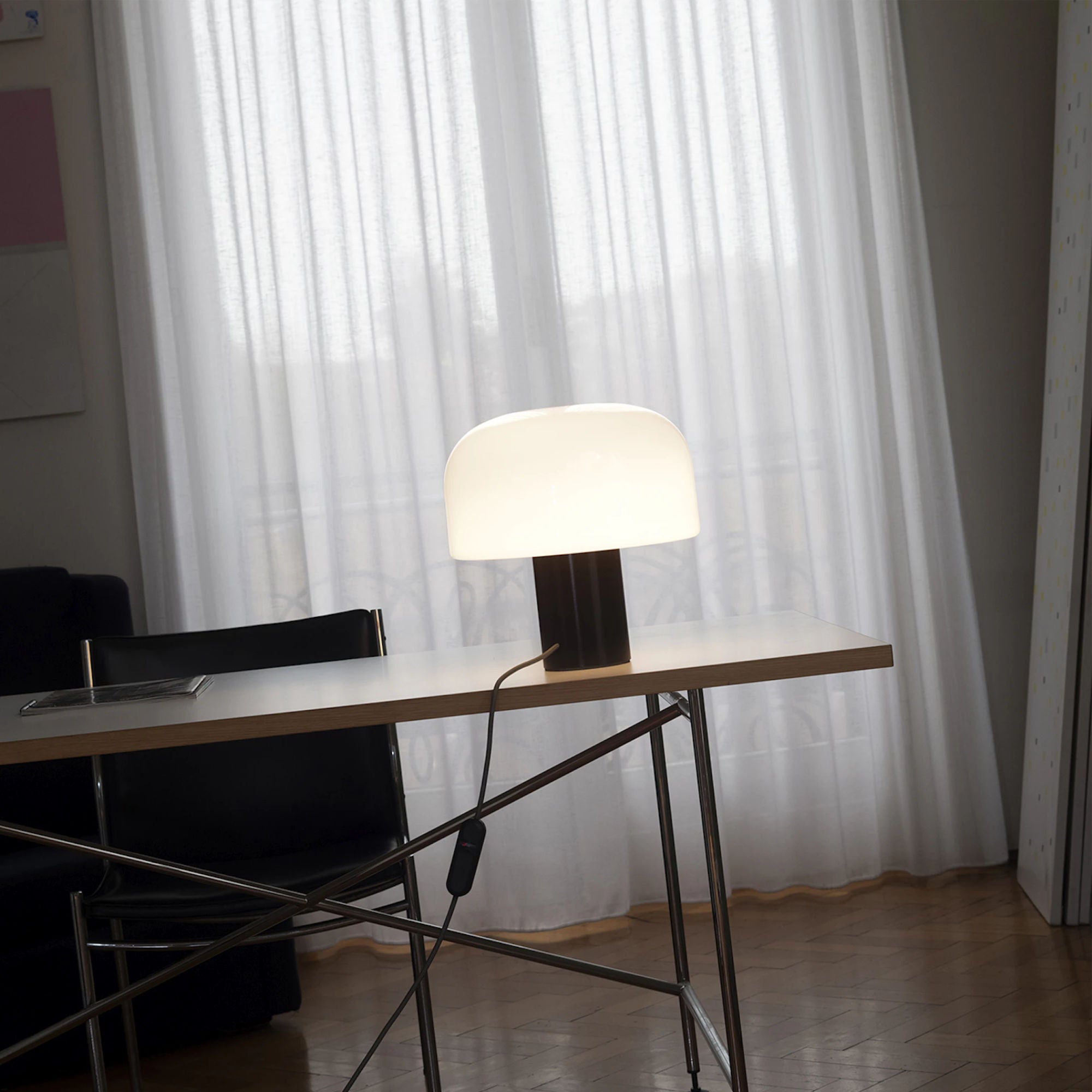 Bellhop Glass T Table Lamp - Cioko-3