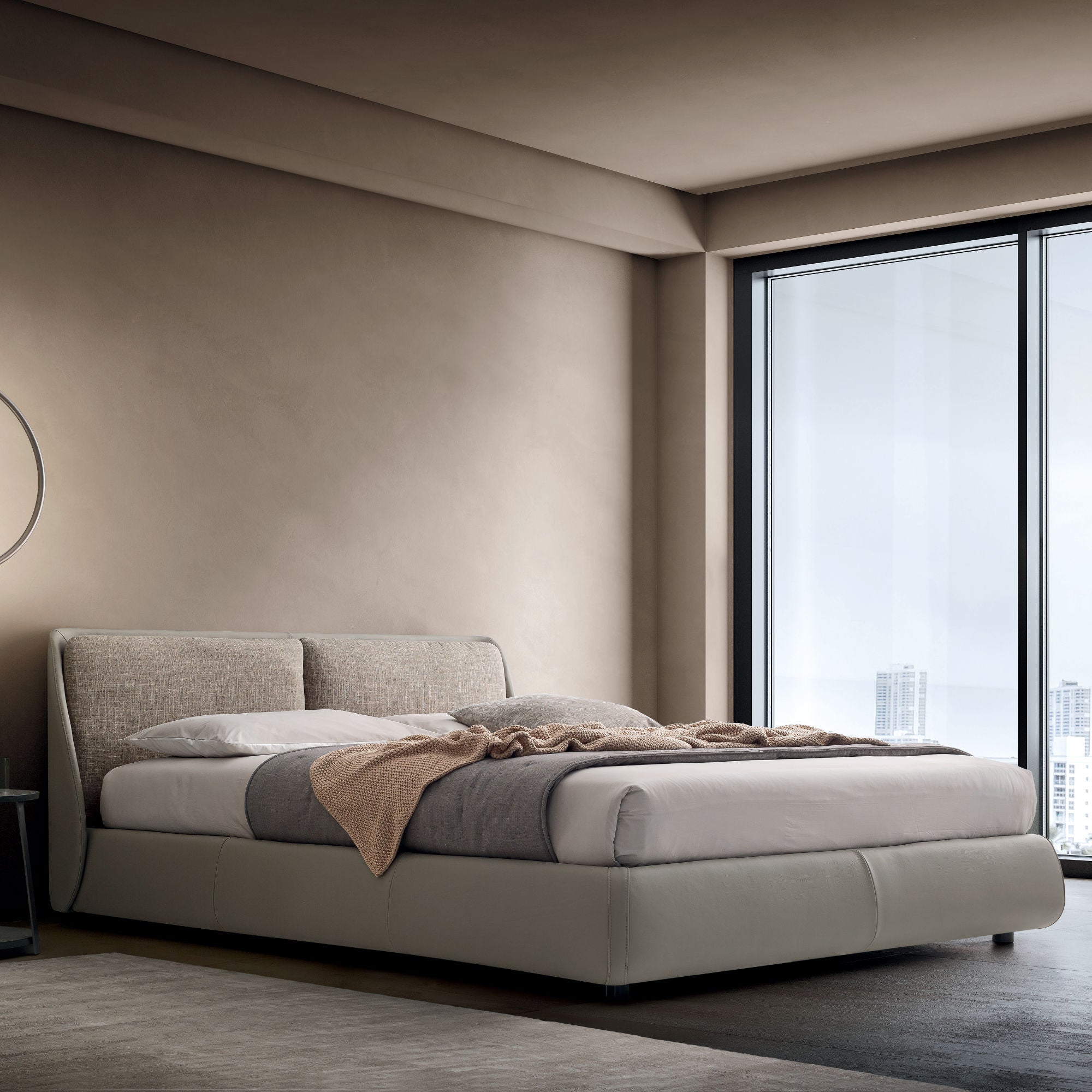 Bend 180 Bed - Fabric L (Lewis 400)