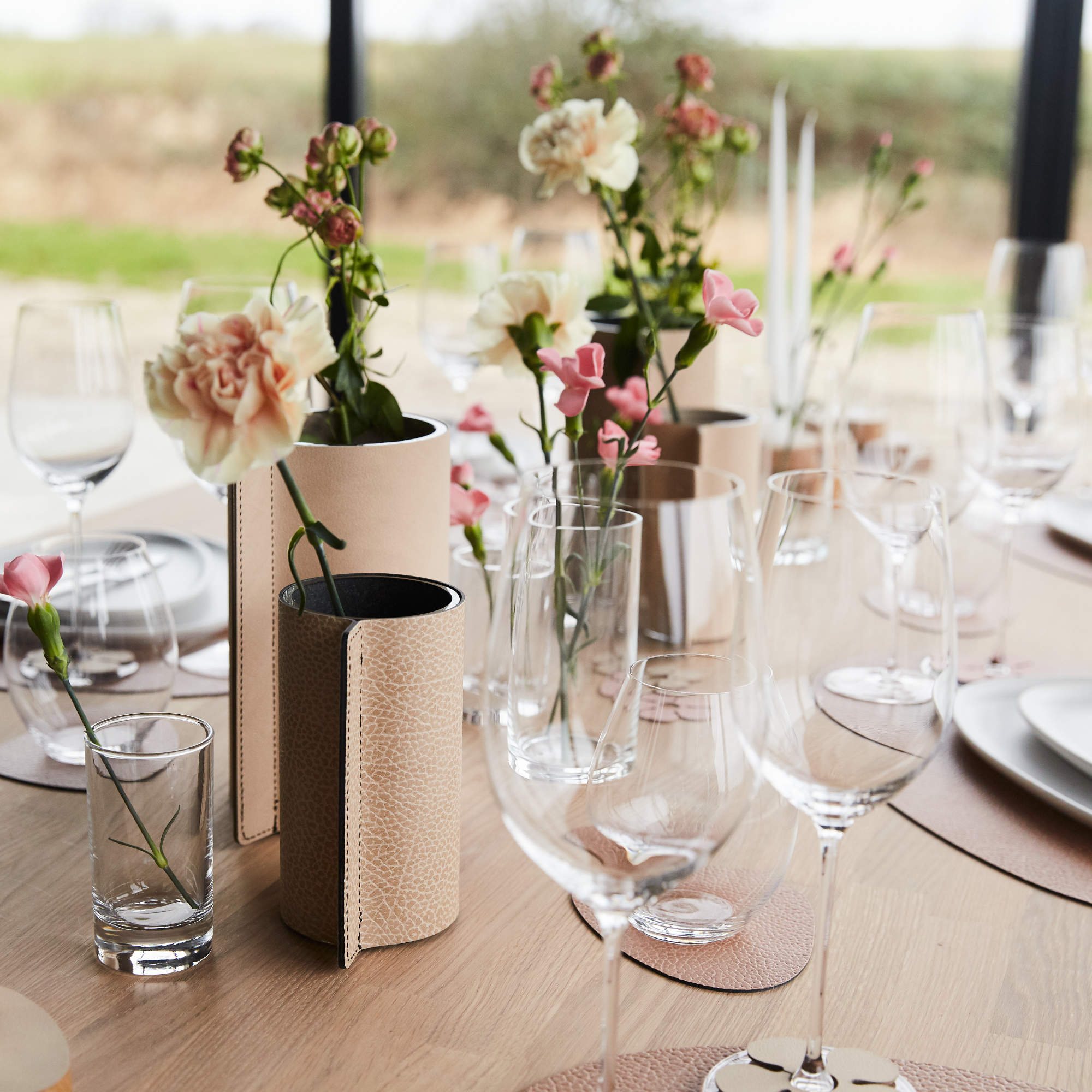 Block Vase S Nupo Black/Glass-4