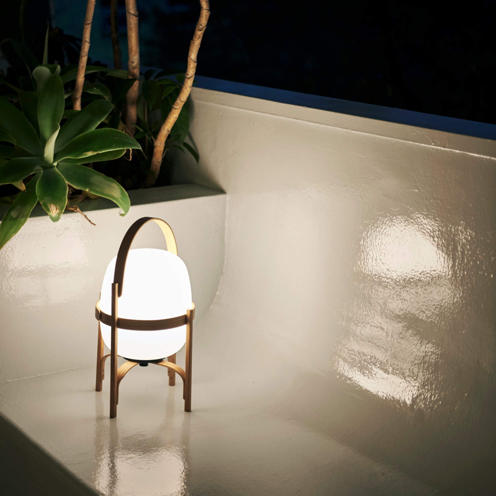 Cestita Bateria Portable Table Lamp - Cherry Wood/White Opal Glass-7