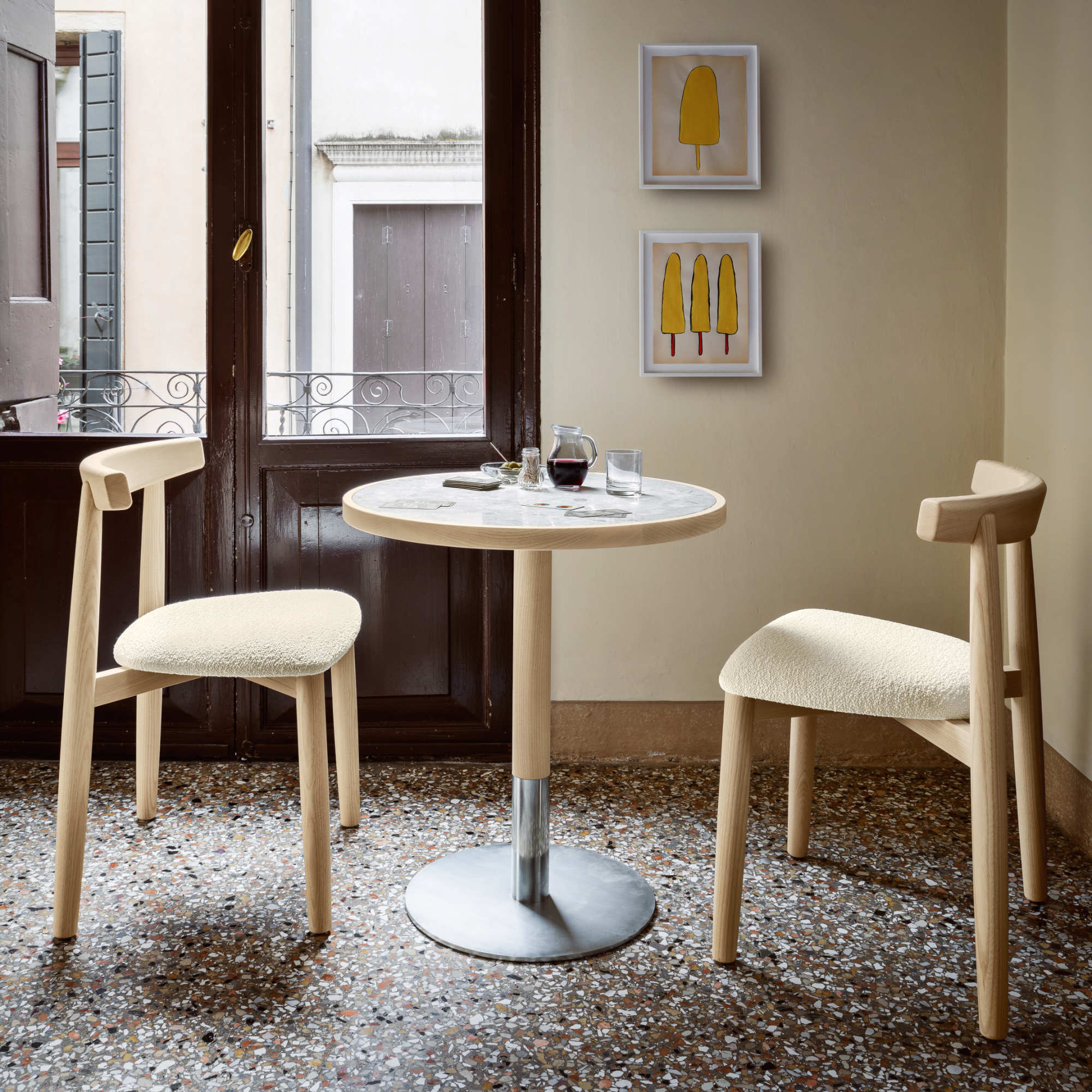 Claretta Bold SD 46 Dining Chair - Stained Walnut/Fabric D (Sera 17 Mare)-4