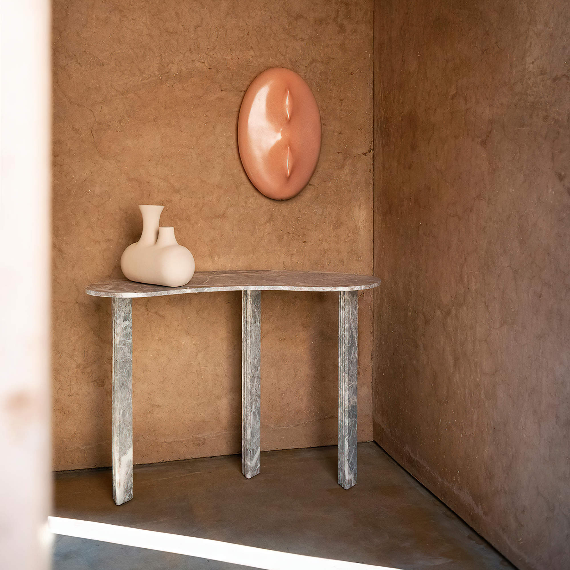 Colombo 144 Console - Matt Fior Di Pesco