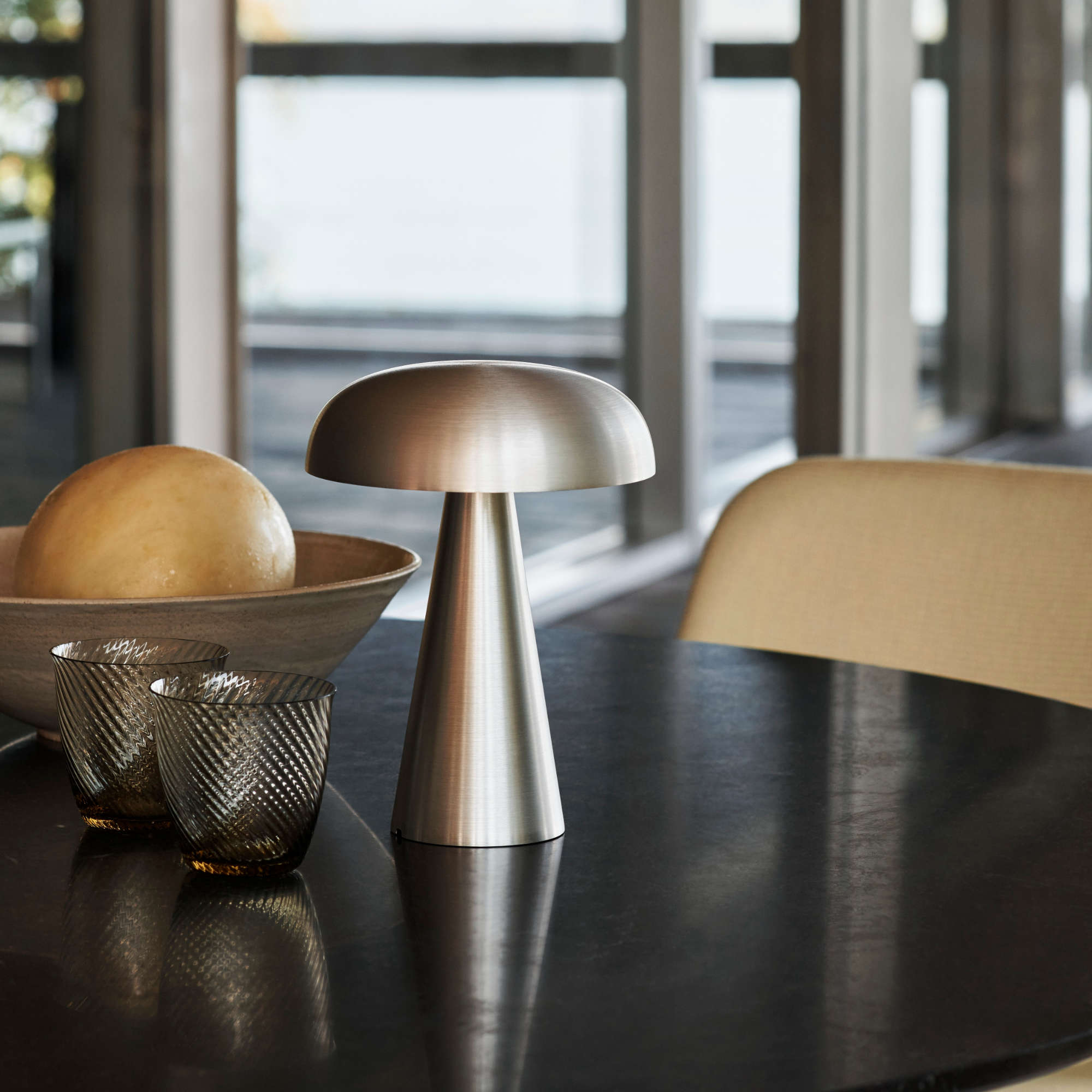 Como SC53 Portable Table Lamp - Aluminium-4