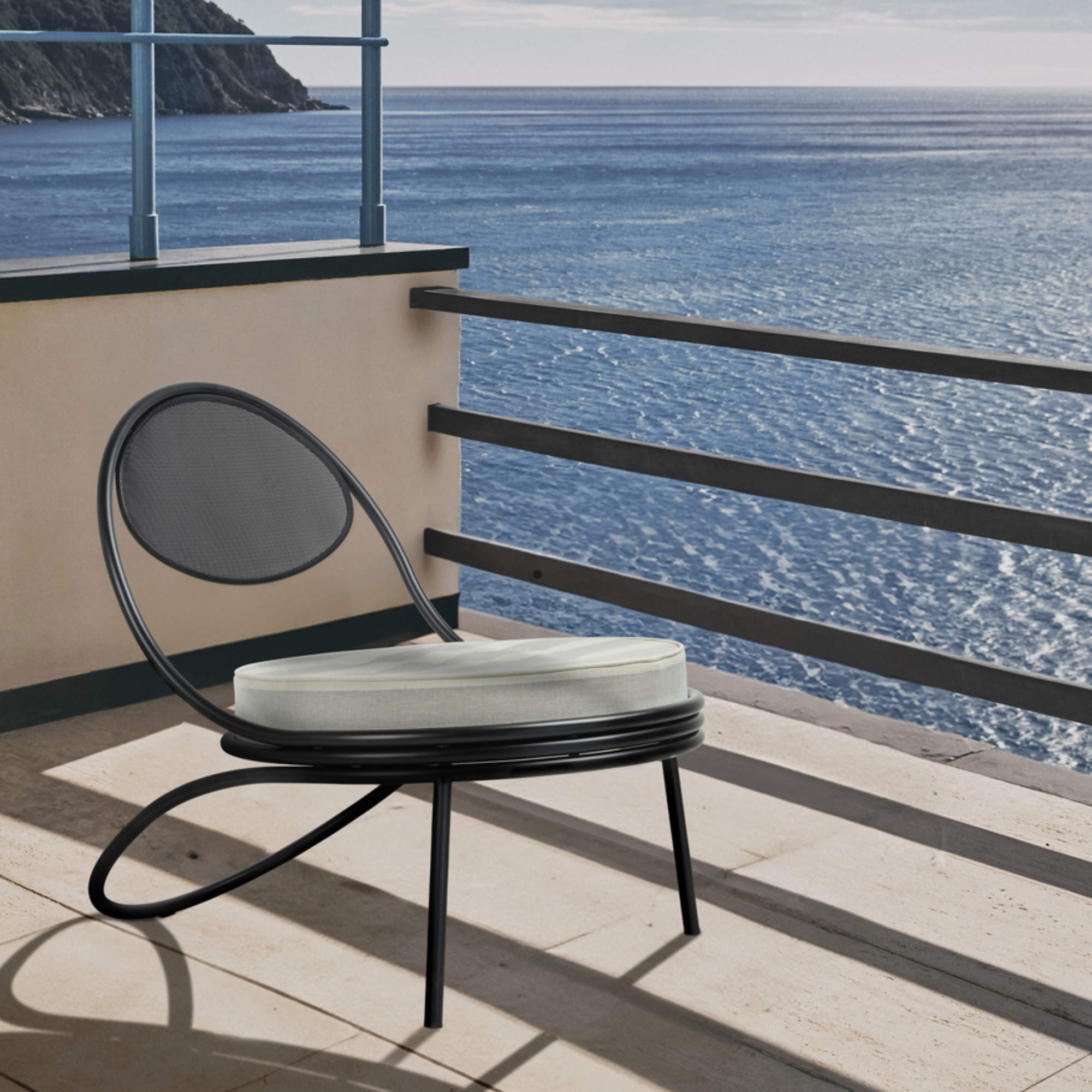 Copacabana 61214 Outdoor Lounge Chair - Black/Fabric A (Leslie Stripe 020)