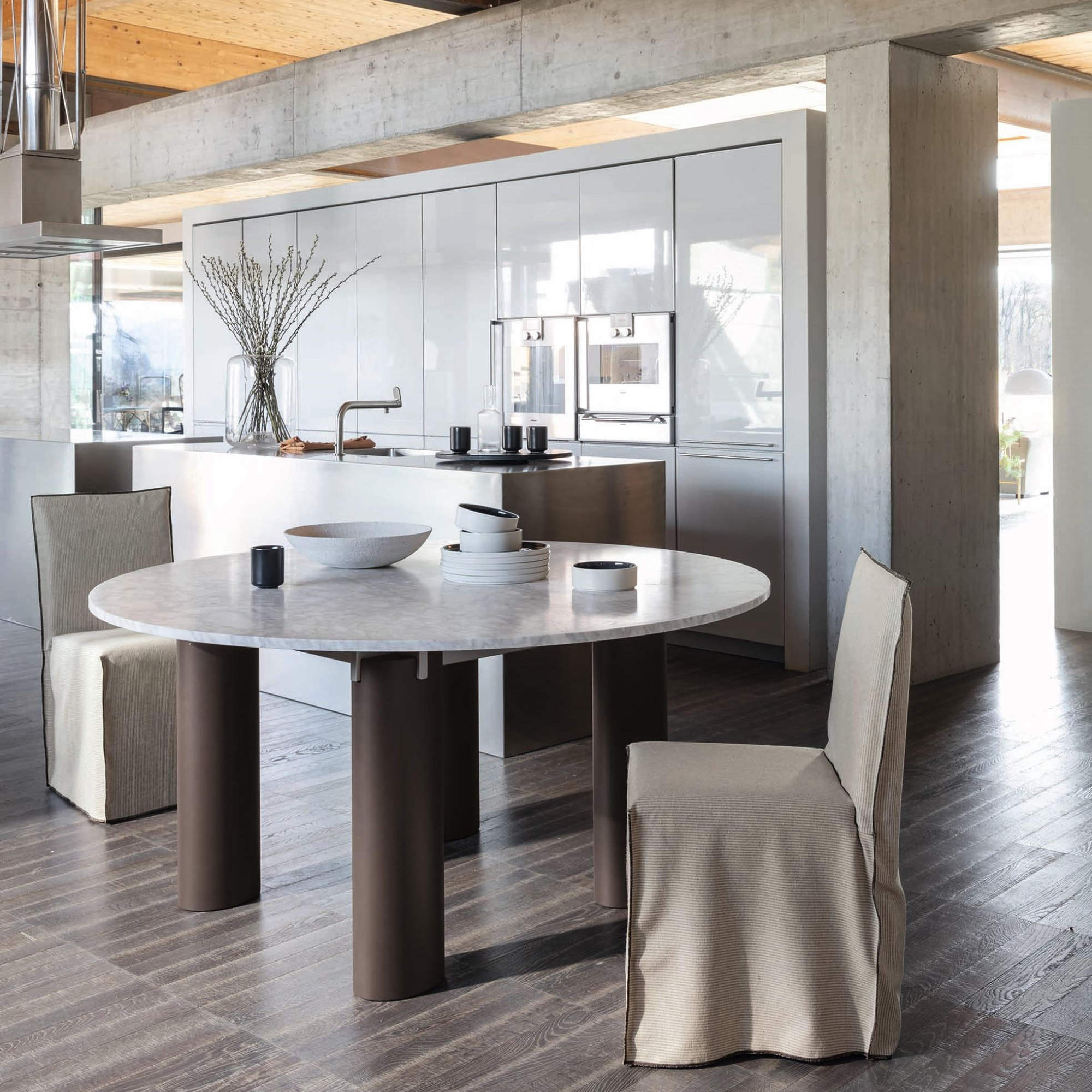 Daen 36 Dining Table - Blueberry