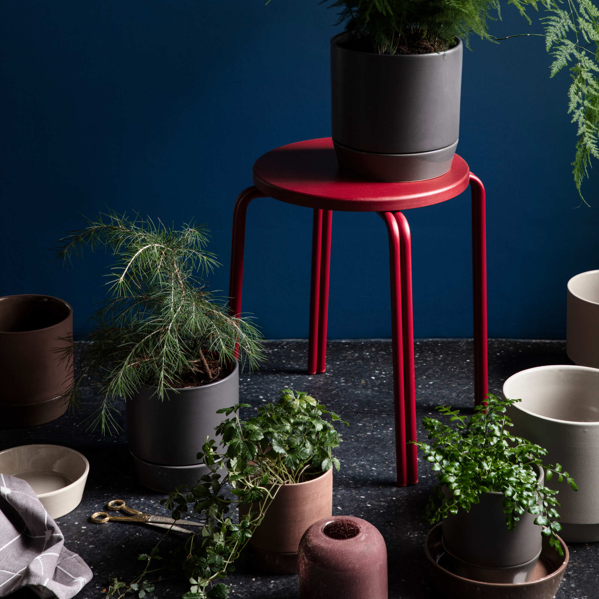 Denise Flowerpot With Saucer - Large/Charcoal-2