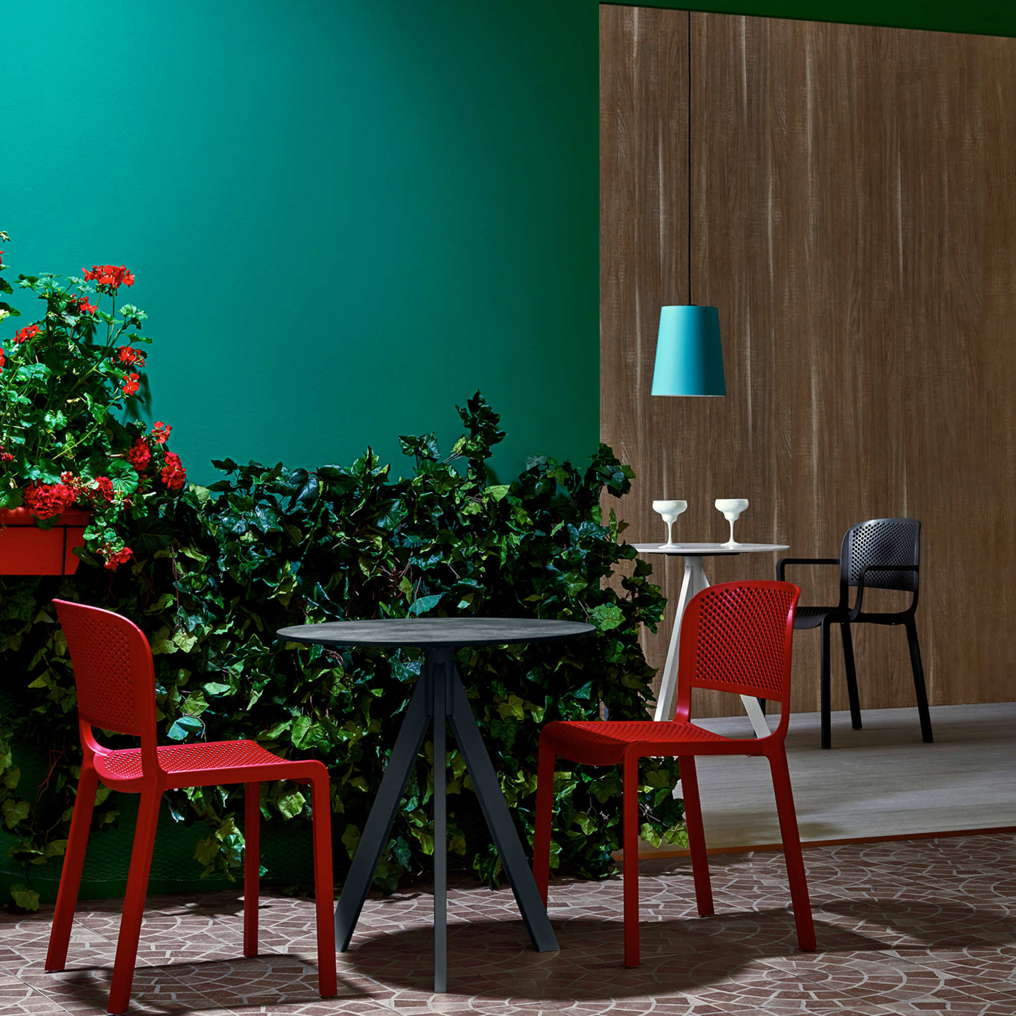 Dome 261 Outdoor Dining Chair - VE2