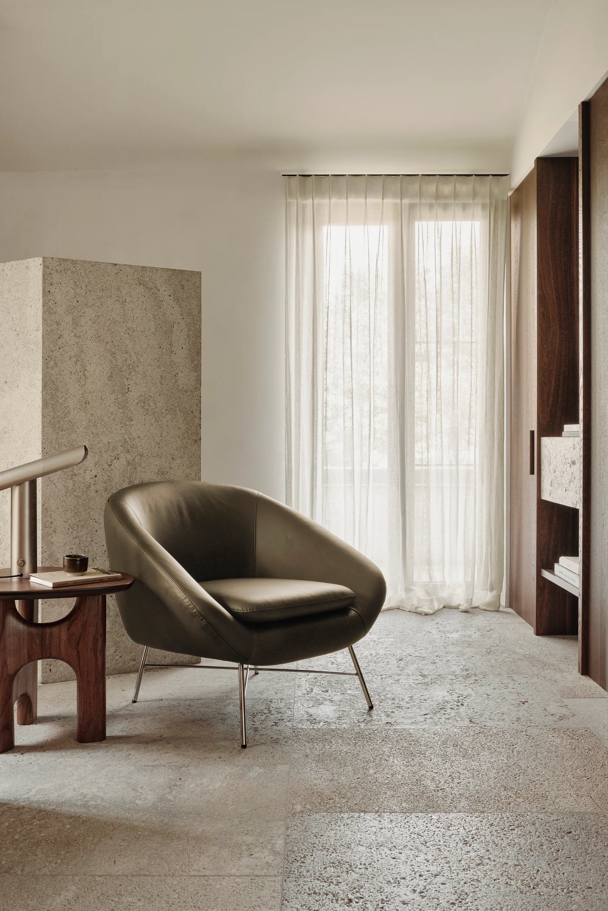 Barrow 20158 Lounge Chair - Polished Steel/Green Leather
