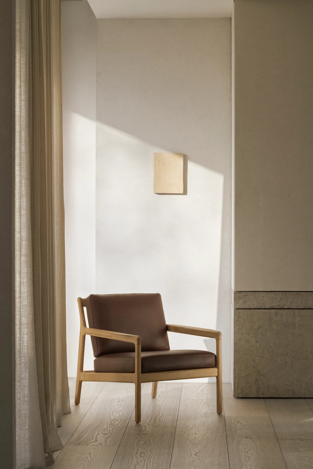 Jack 50494 Lounge Chair - Oak/Leather (Burgundy)
