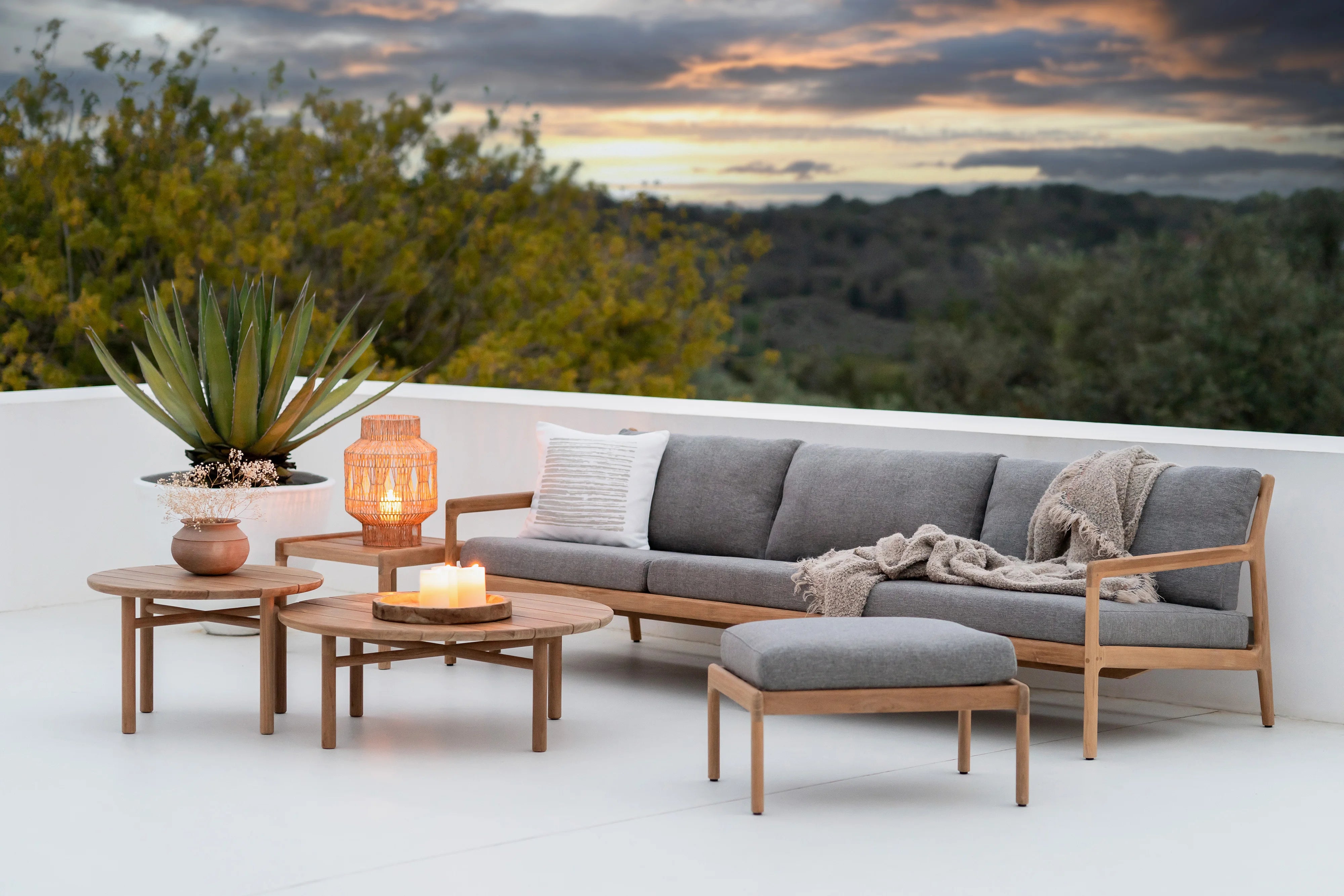 Quatro 10263 Outdoor Side Table - Teak-2