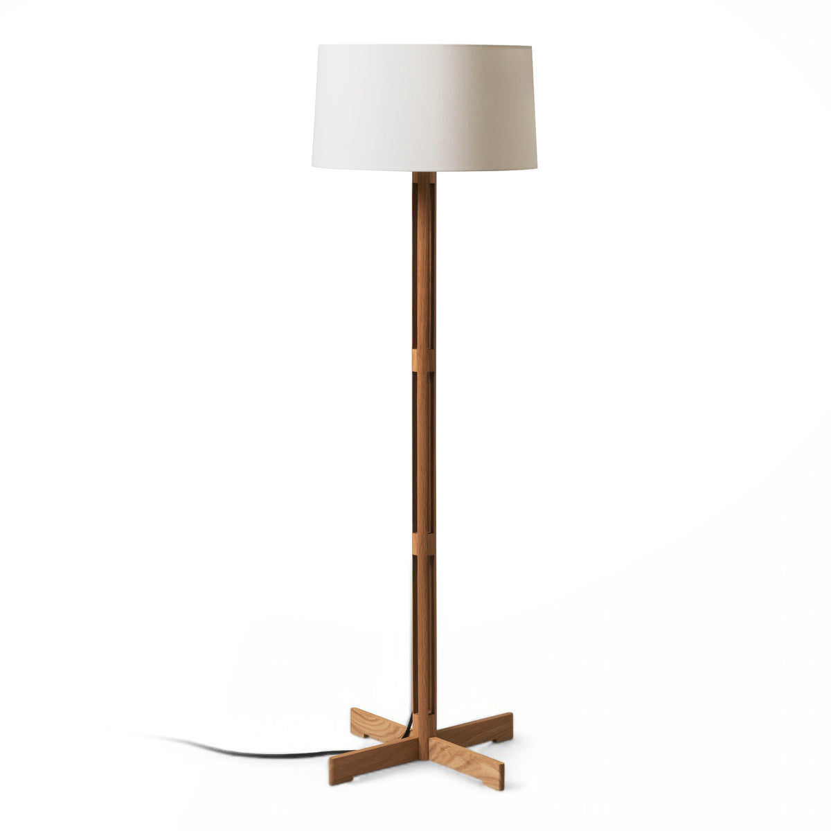 FAD Floor Lamp – 45x150 / Wood (Natural Oak) / White Linen Lampshade-1