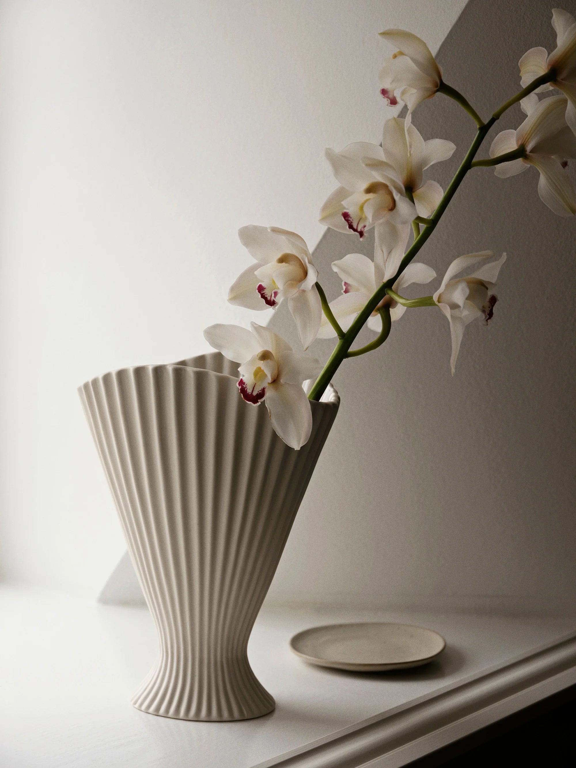 Fountain Vase - Large/Off White-2