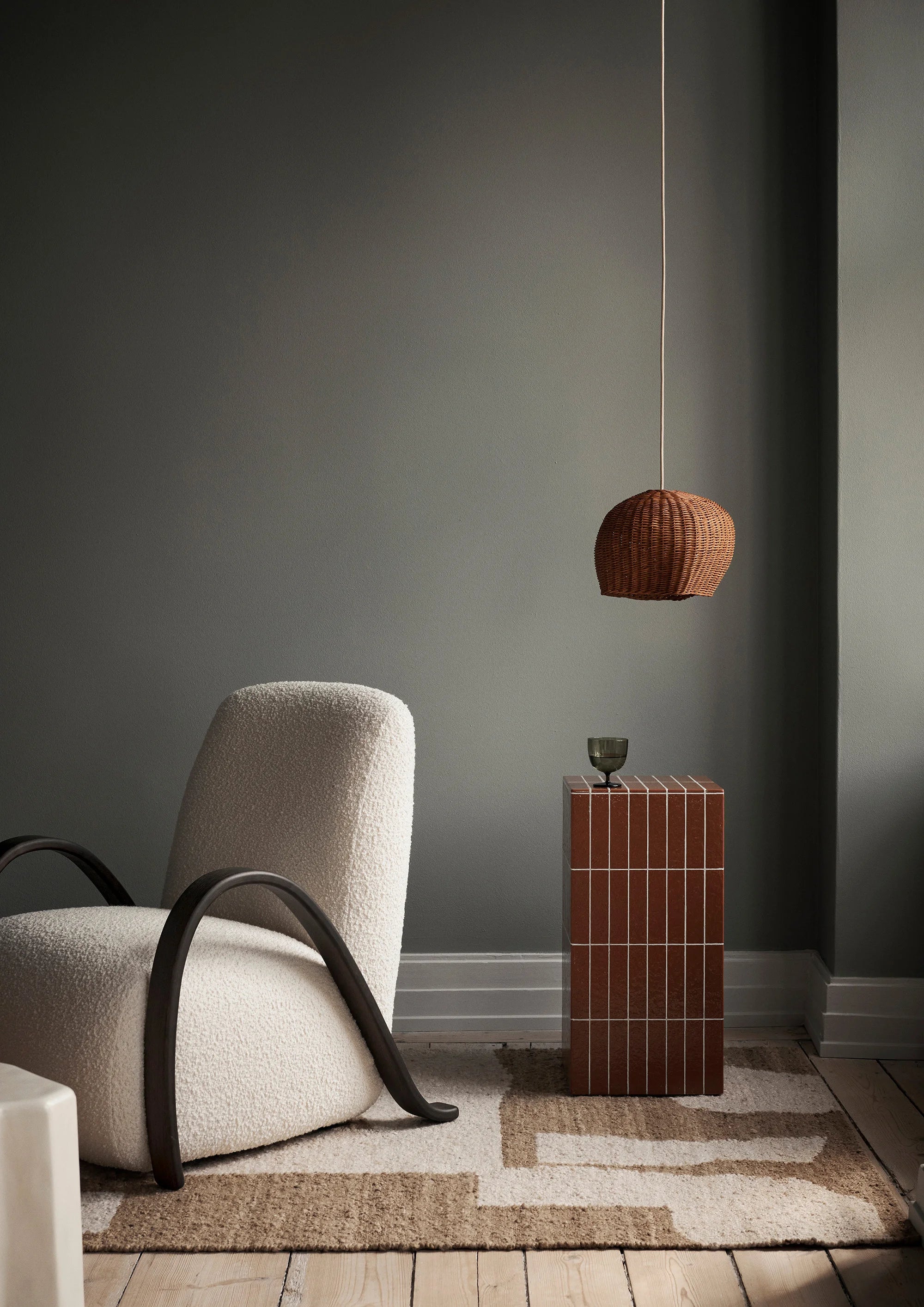 Pillar Pedestal - Brown-2