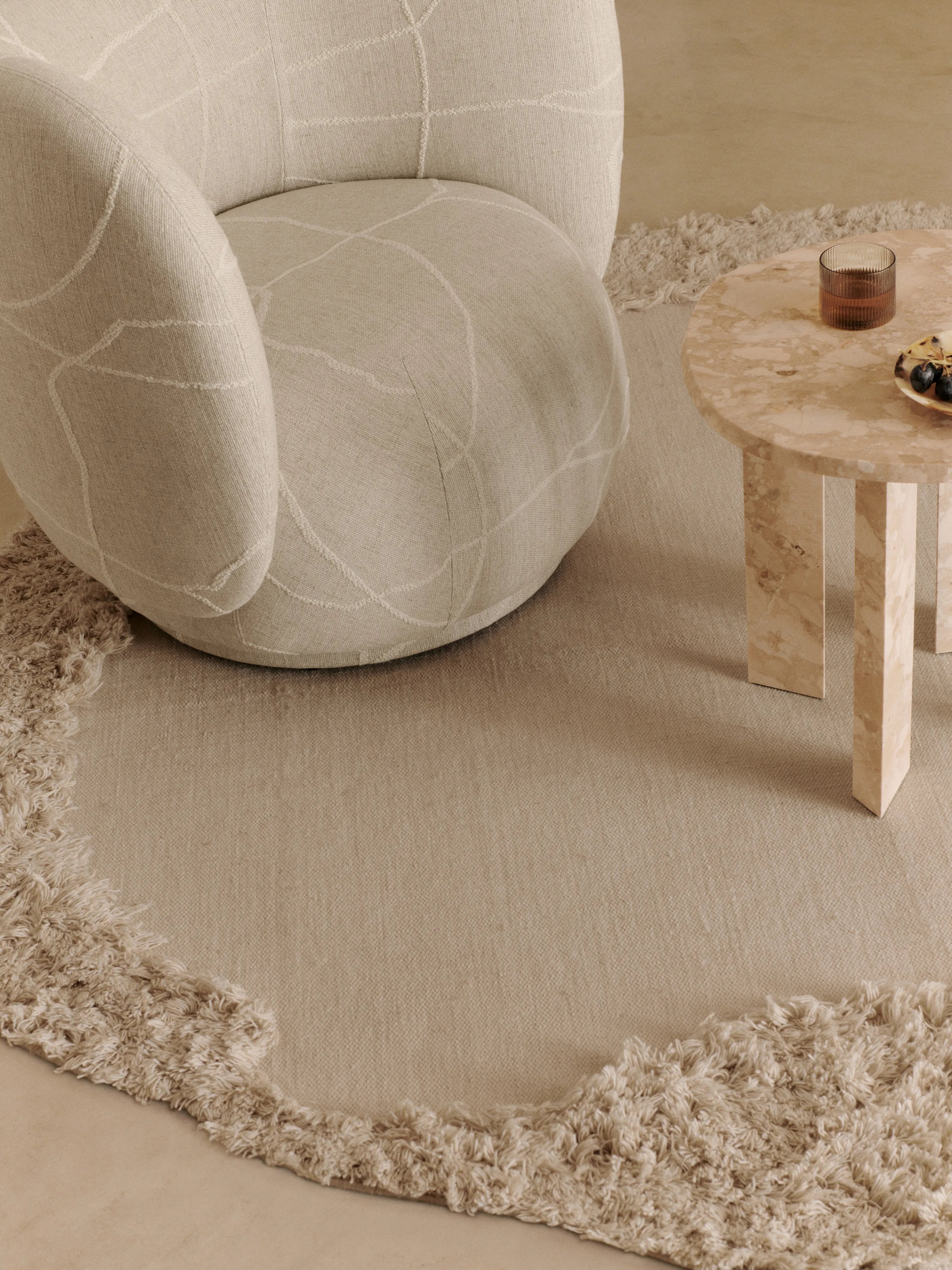 Rico Swivel Lounge Chair - Fabric (Can Lis)