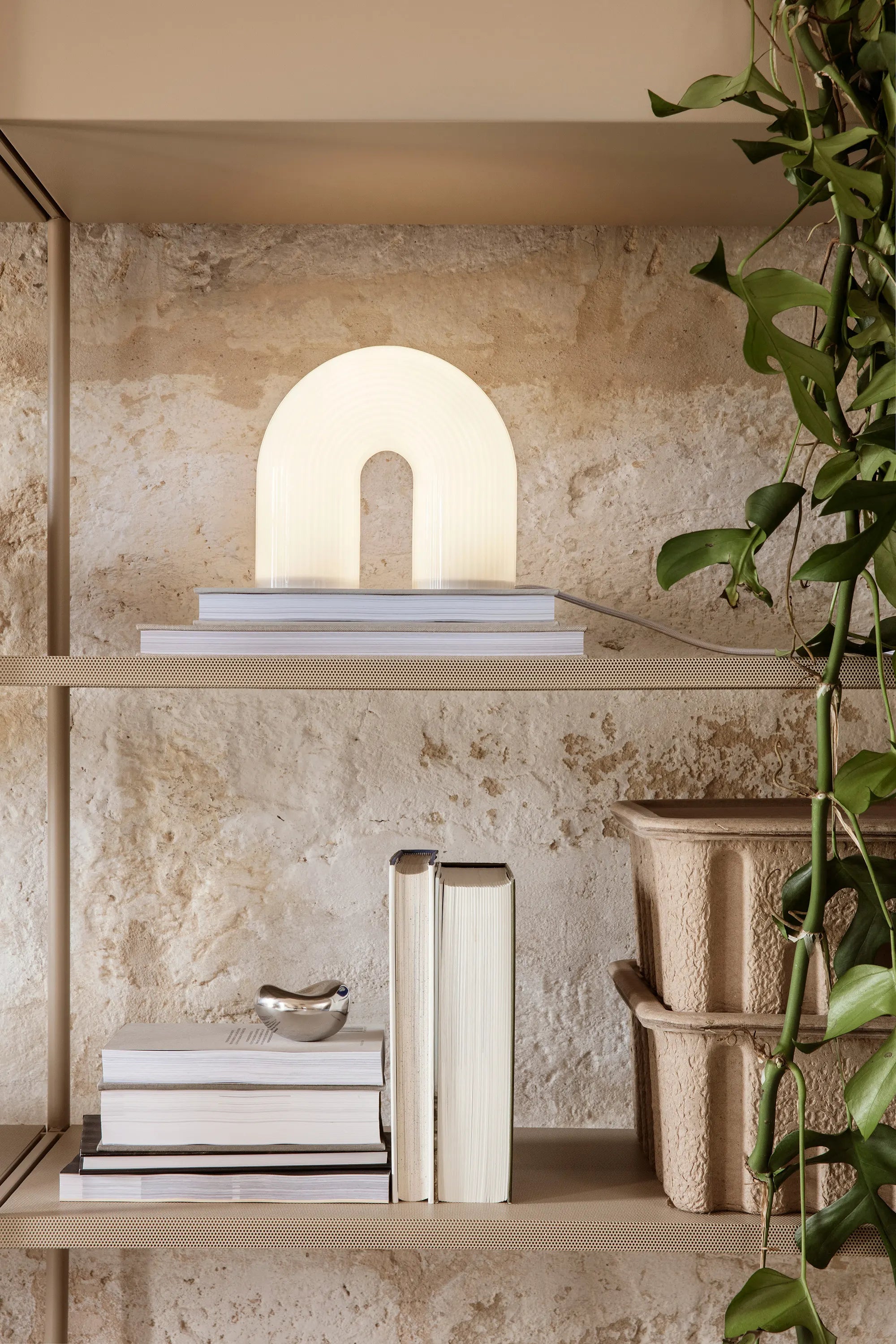 Vuelta Table Lamp - White-2