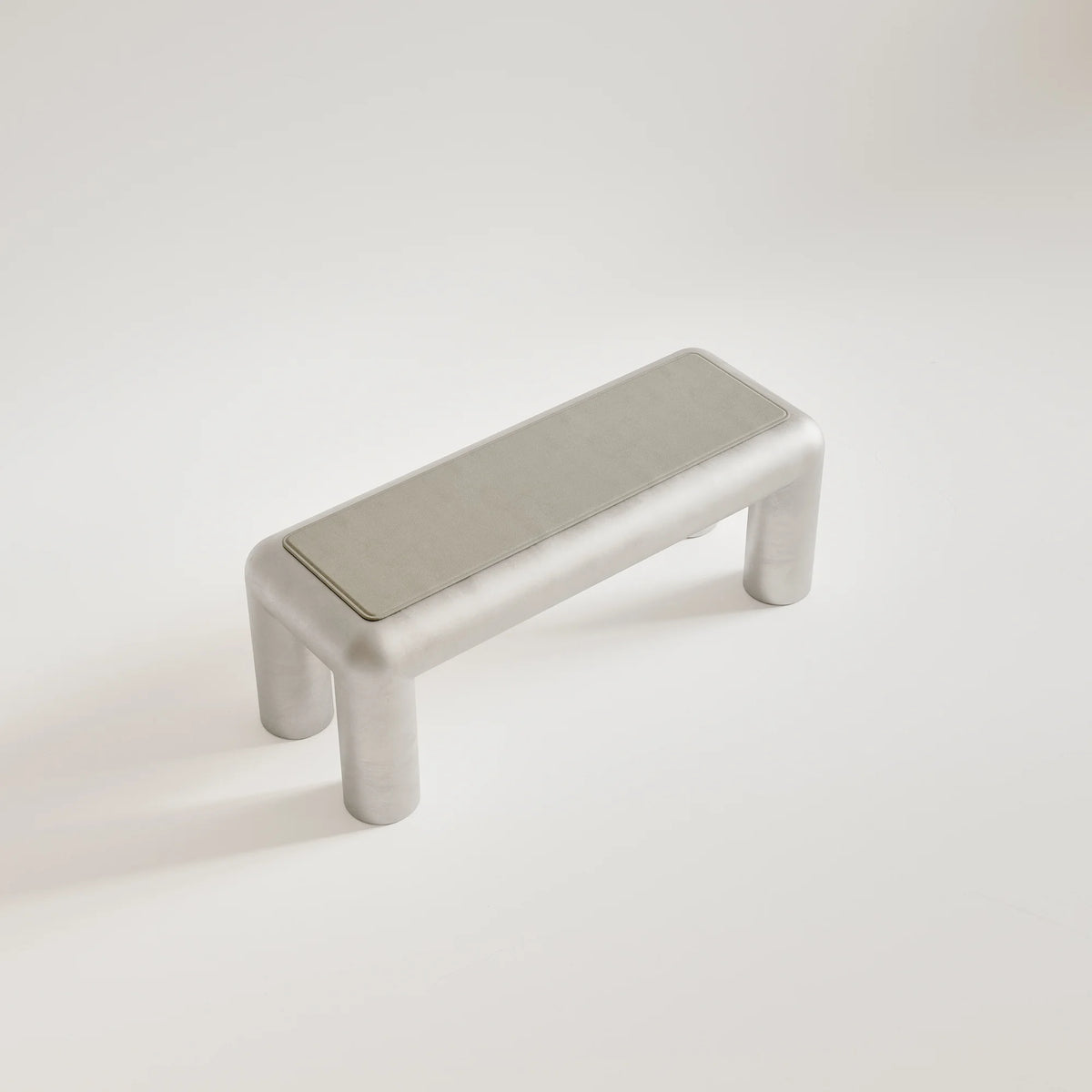 Cubio 120 Bench - Raw Aluminium/Leather (Sevilla Light Grey)-3