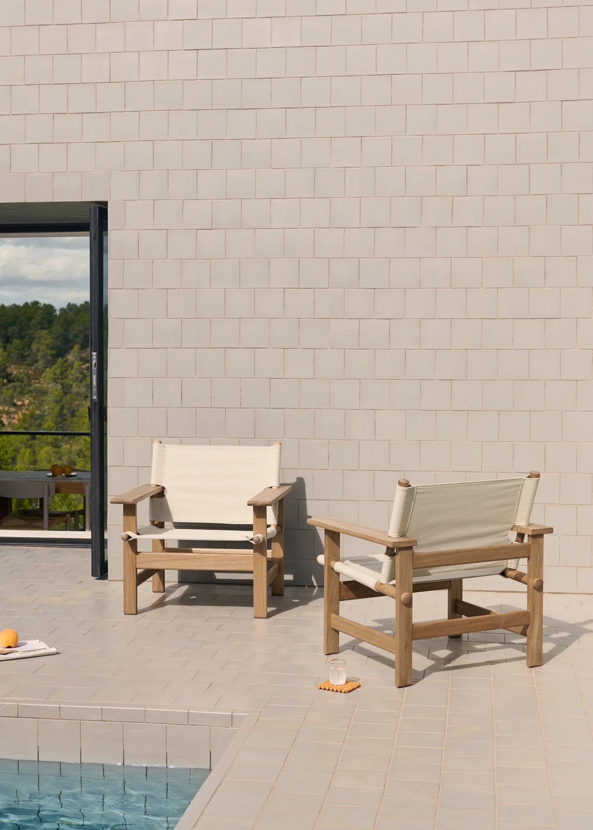 The Canvas 2131 Outdoor Armchair - Teak/Papyrus