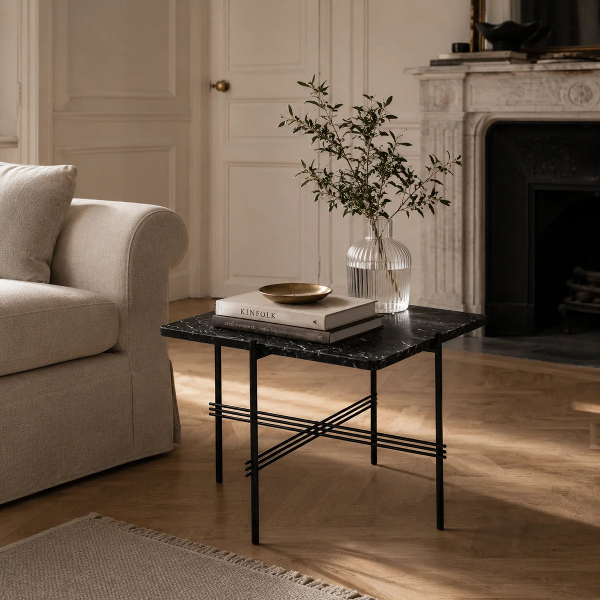 TS Coffee Table – 55x55x41 / Metal (Black) / Marble (Black Marquina)