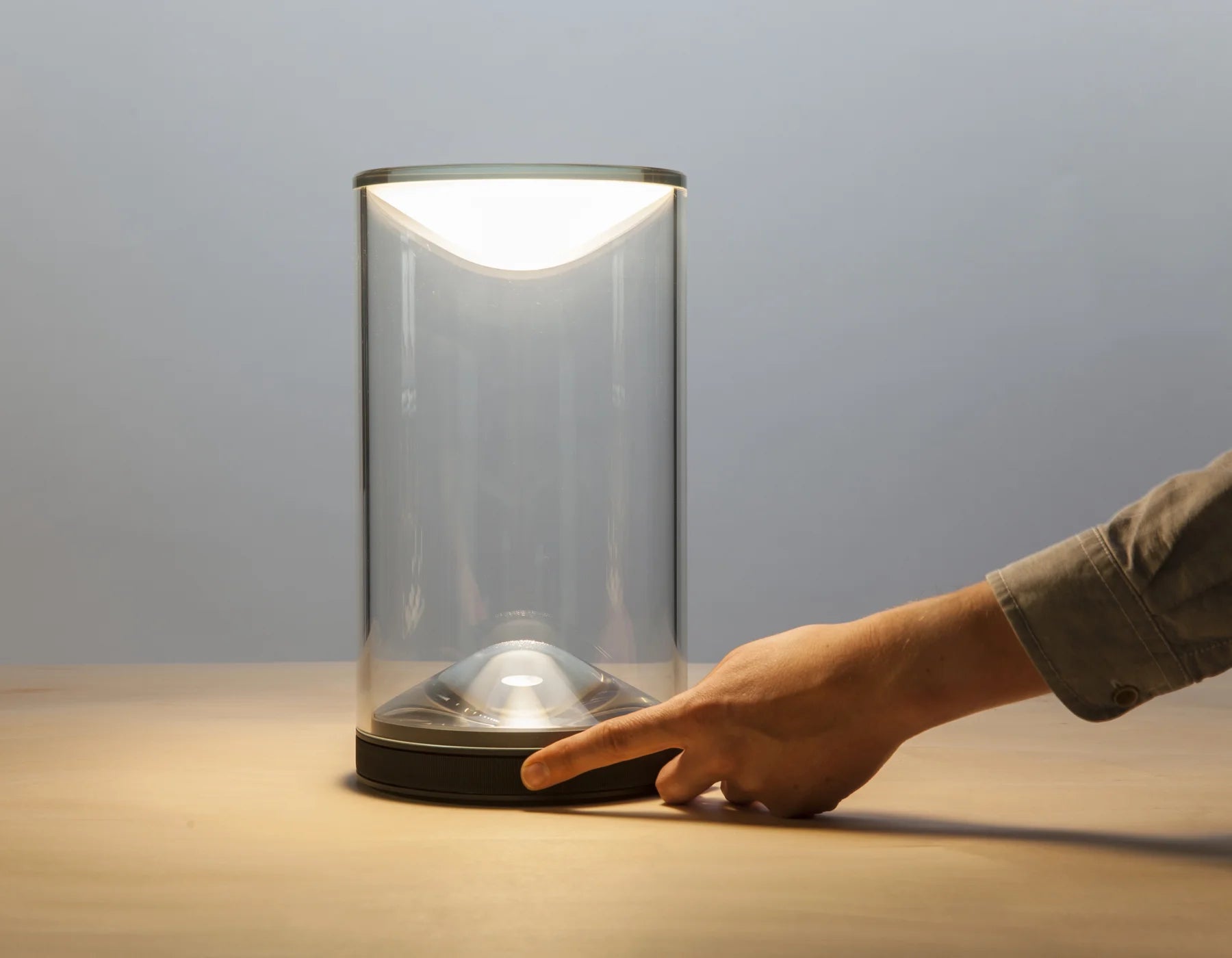 Eva 2700K Table Lamp - Anodised Black-4