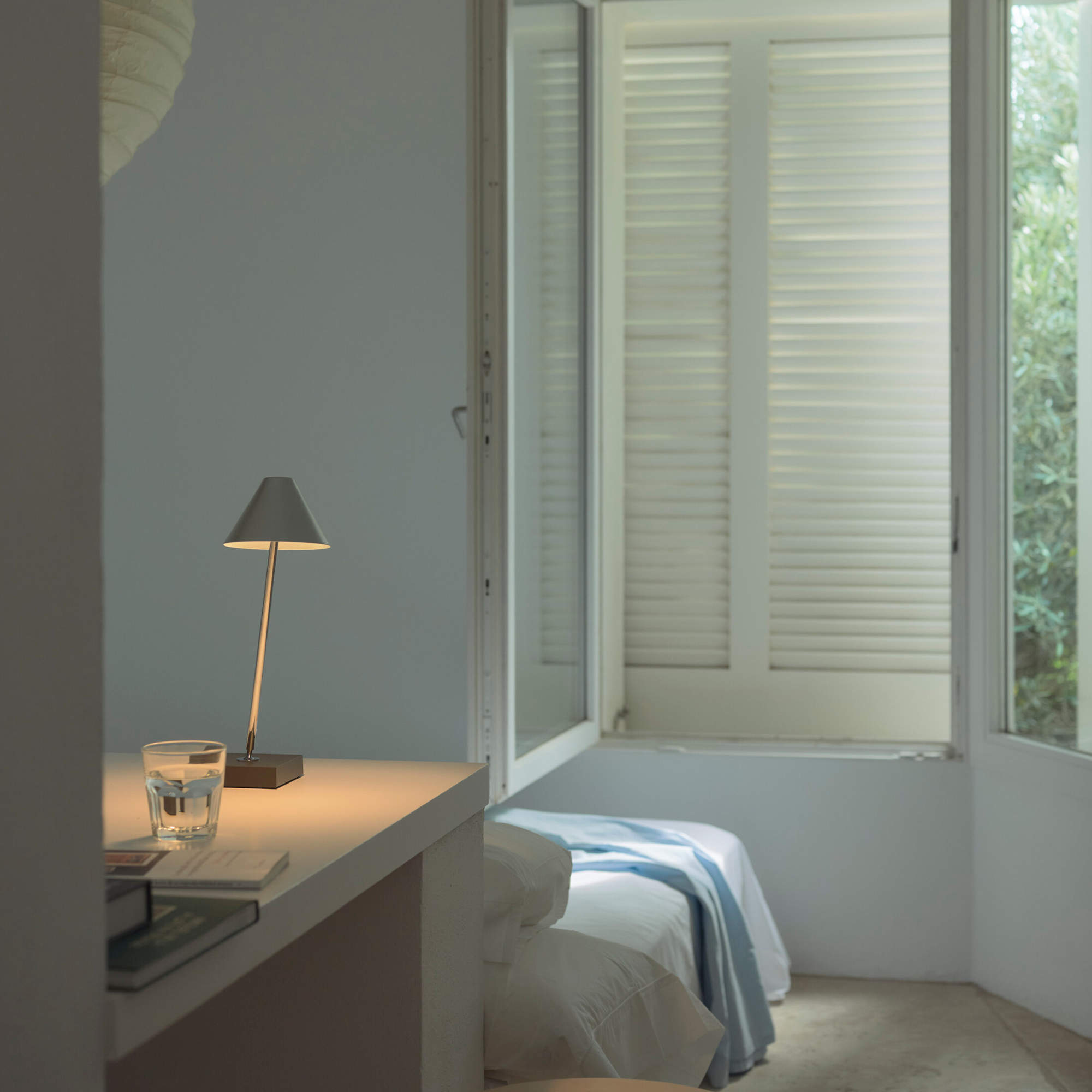 Gira Table Lamp - Natural-3