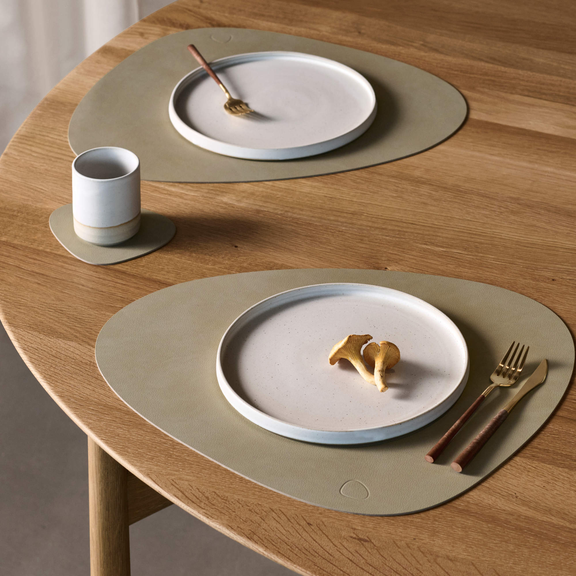 Glass Mat Curve Double Nupo Herbal Dust/Khaki