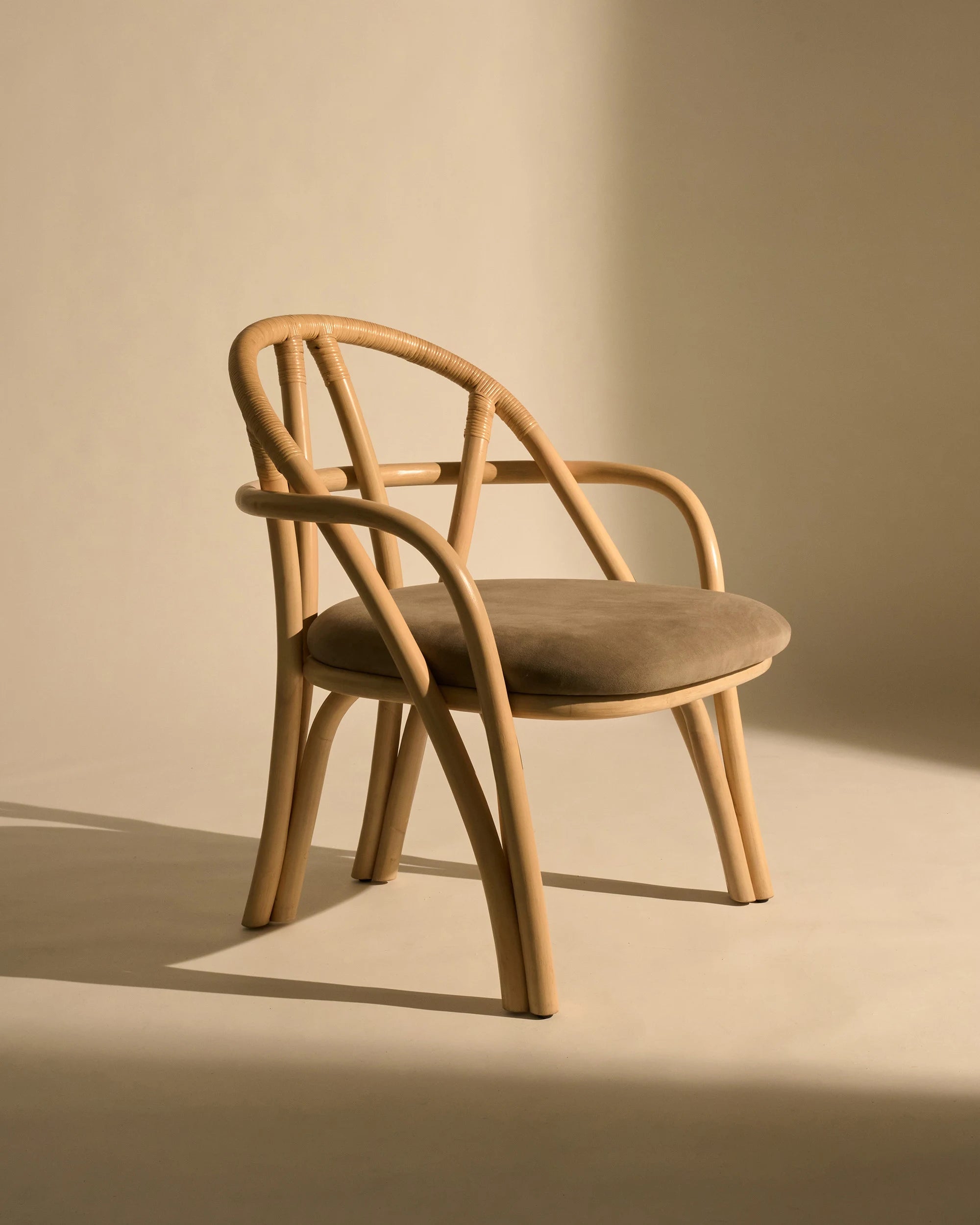 Bistra 61858 Lounge Chair - Natural Lacquered Rattan / Fabric B (Fustagno 002)