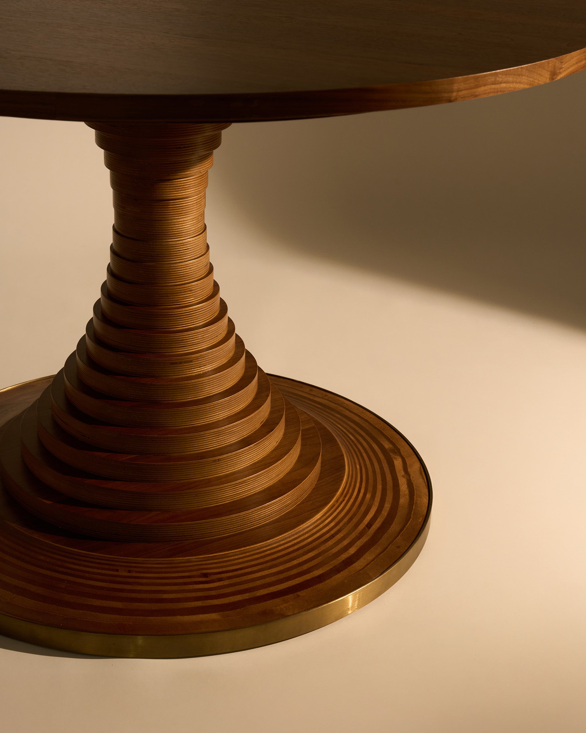 Tavolo A Dischi 150 Dining Table - American Walnut-5