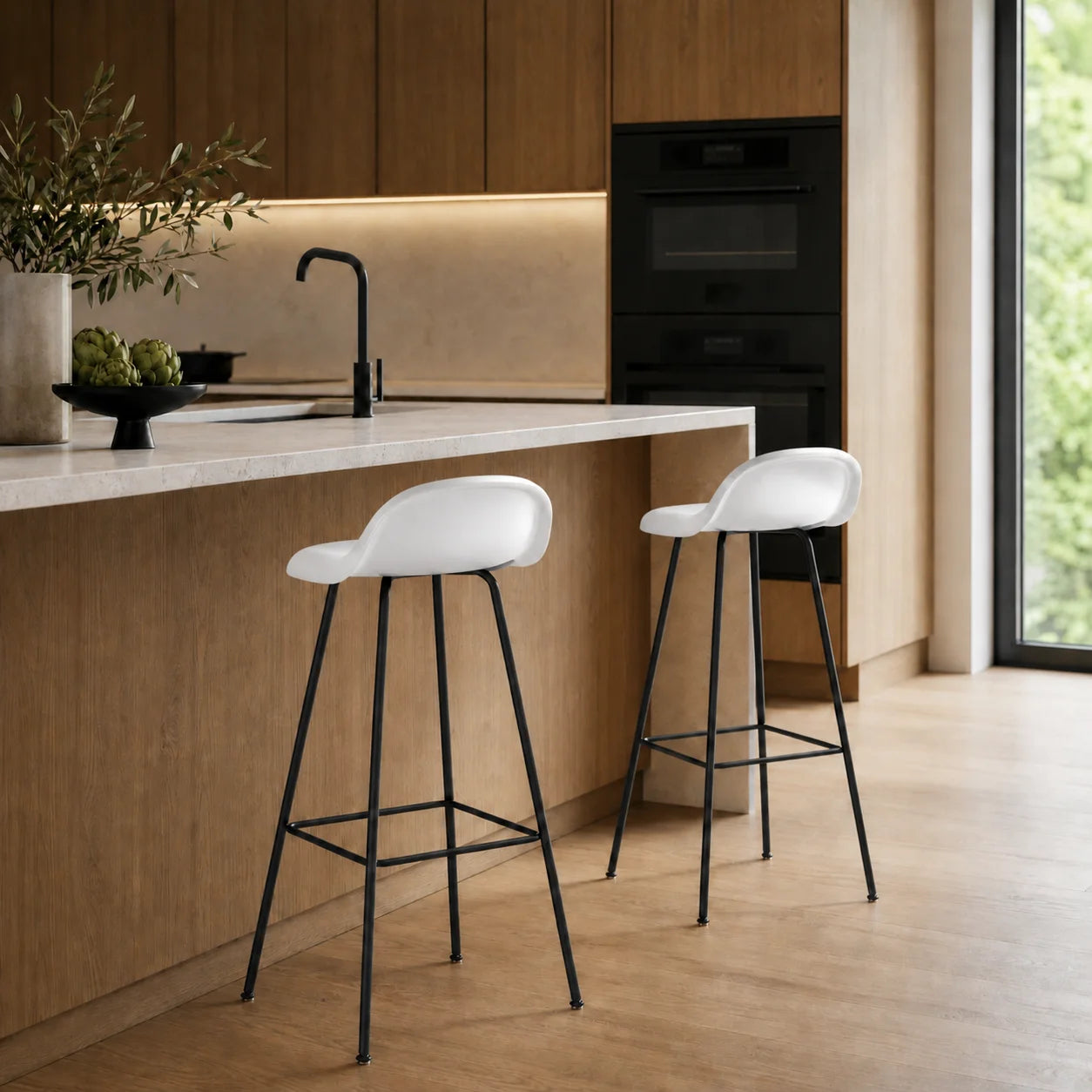 Gubi 3D 61811 Counter Stool - Black Matt / Alabaster White