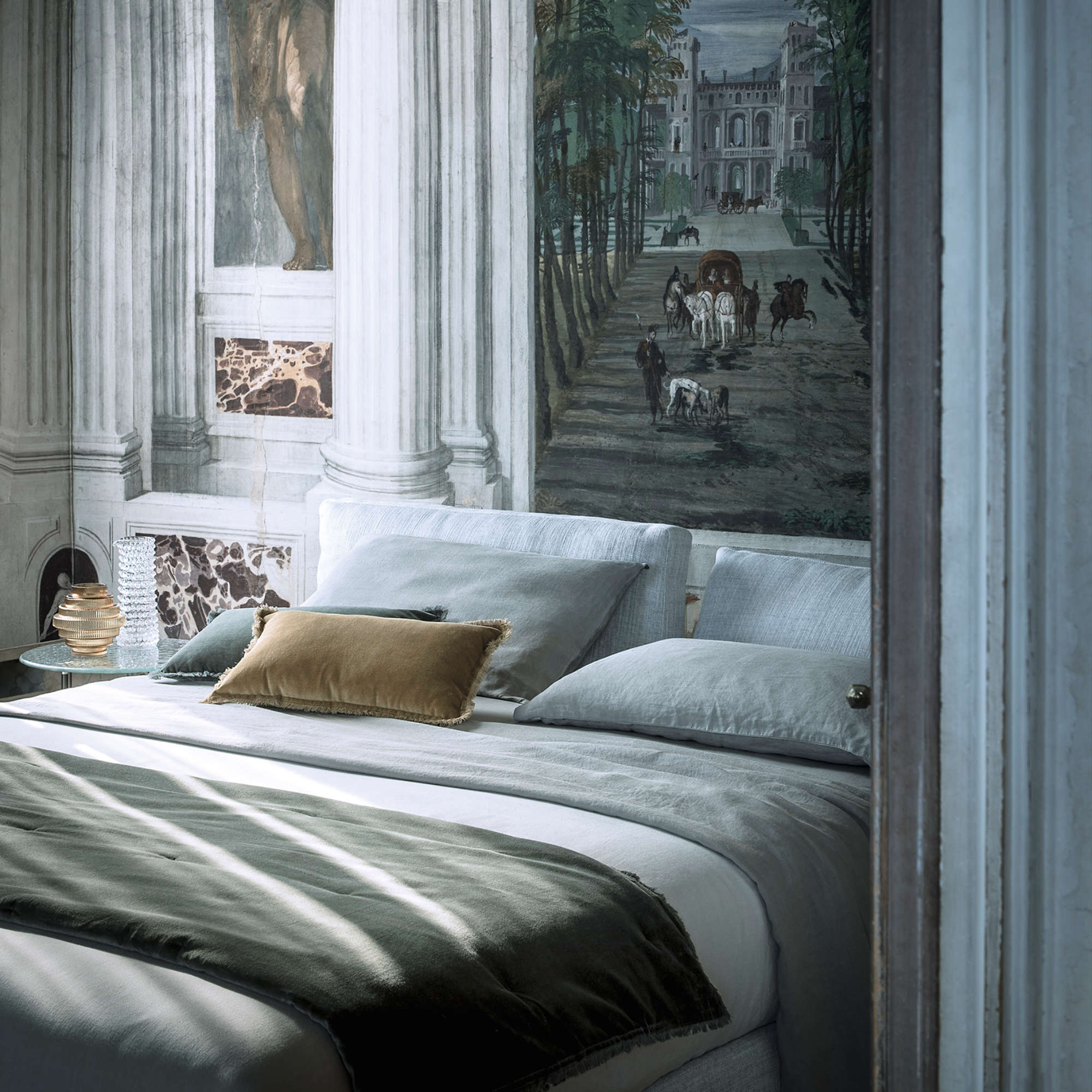 Hab 160 Bed - Fabric G (Sarafina 06 Perla)-6