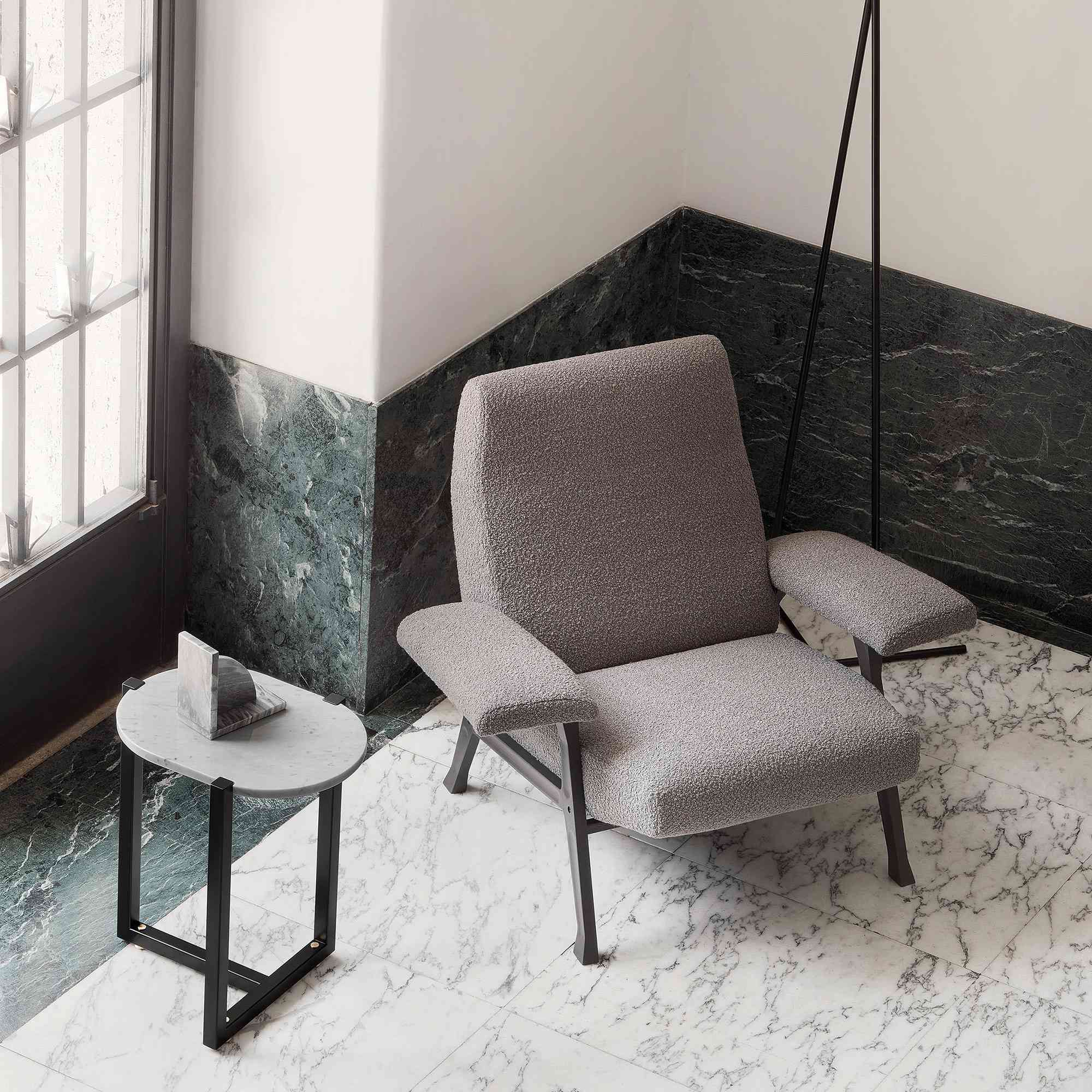 Hall 3500 Armchair - Wenge/Fabric T4 (Lucky 10)-7