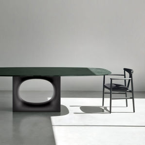 Holo 01HOL18 Dining Table - Exclusive Onyx Black/Black Oak Effect