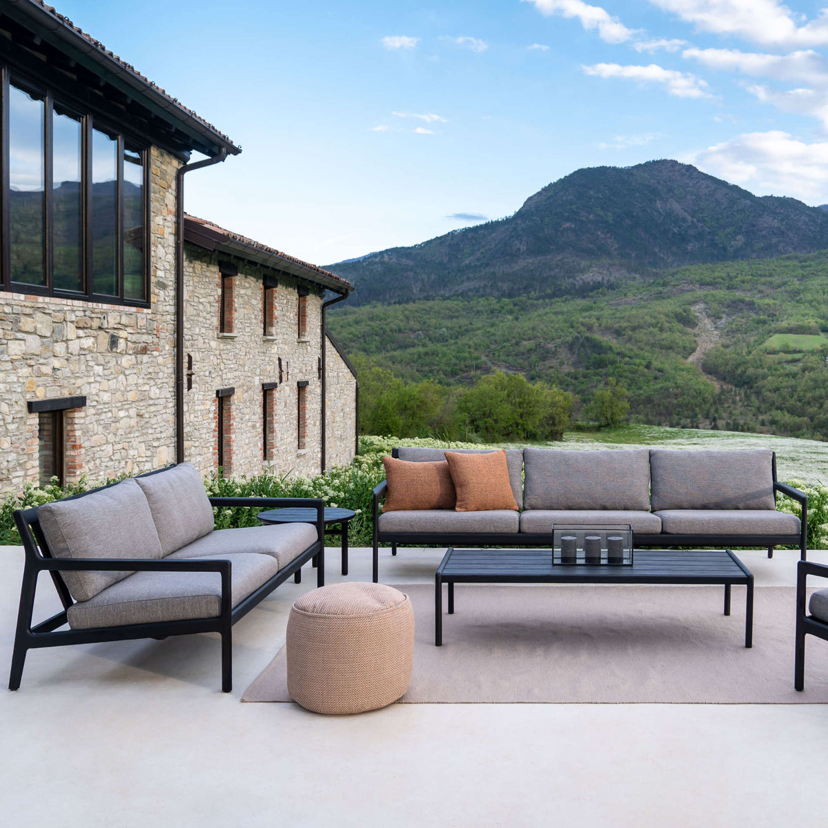 Jack 10235 Outdoor Sofa - Teak Black/Fabric (Mocha)-2