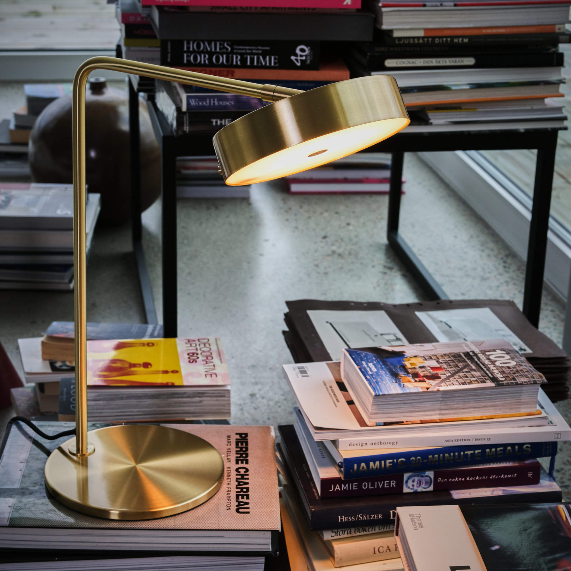 James Table Lamp - Black/Brass-4