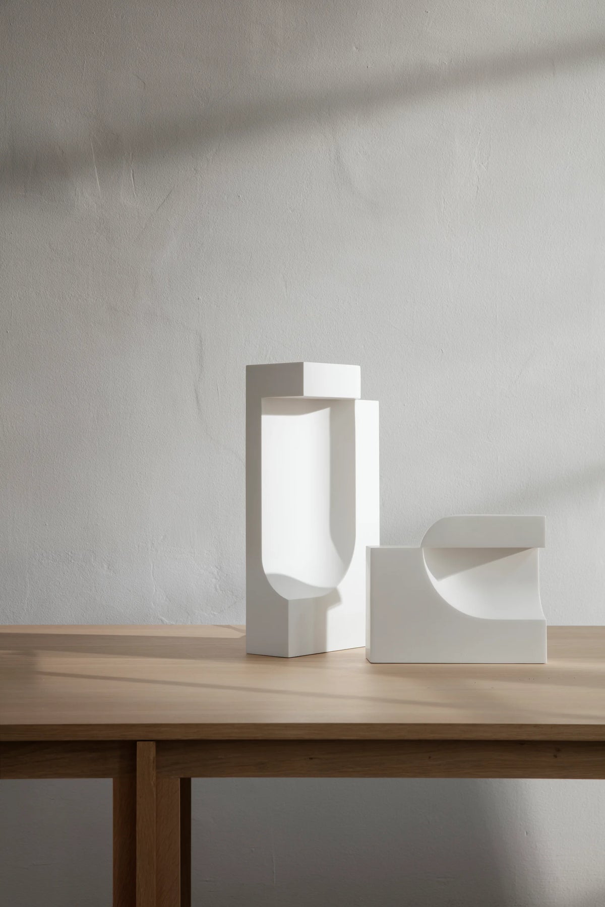 Moby 2 Table Lamp - White
