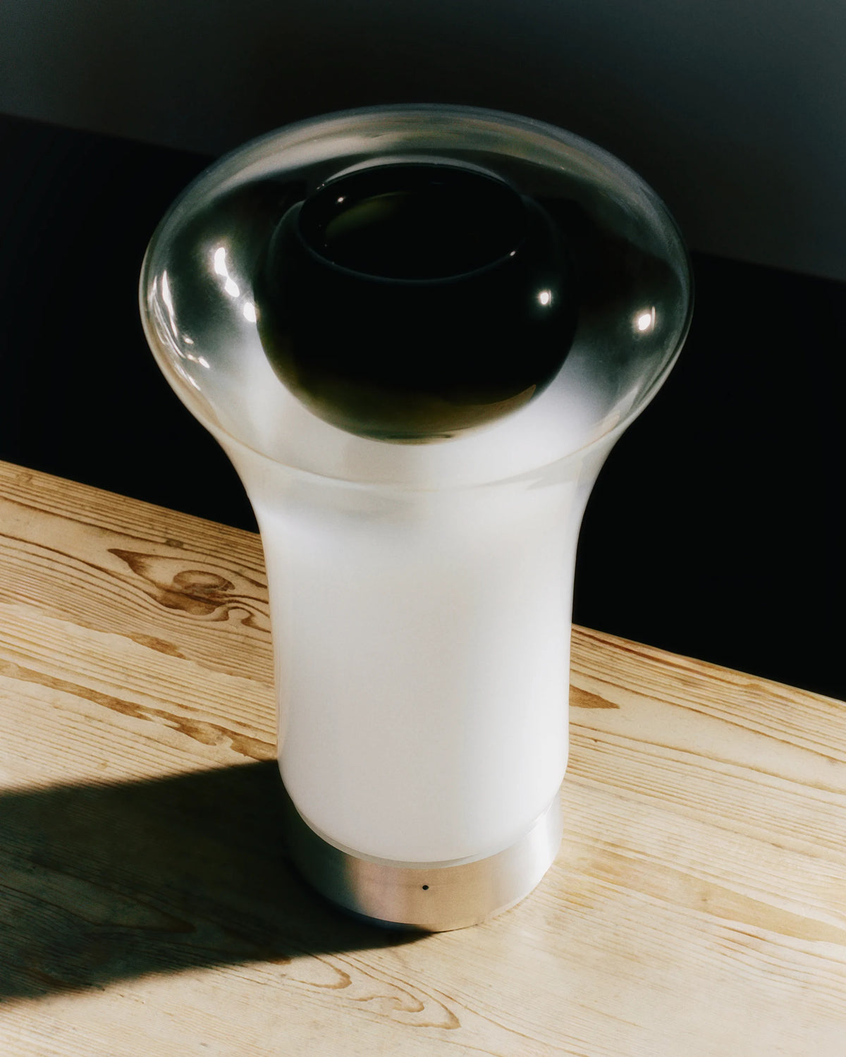 Saffo Table Lamp - Steel/Mouth-Blown Glass-6