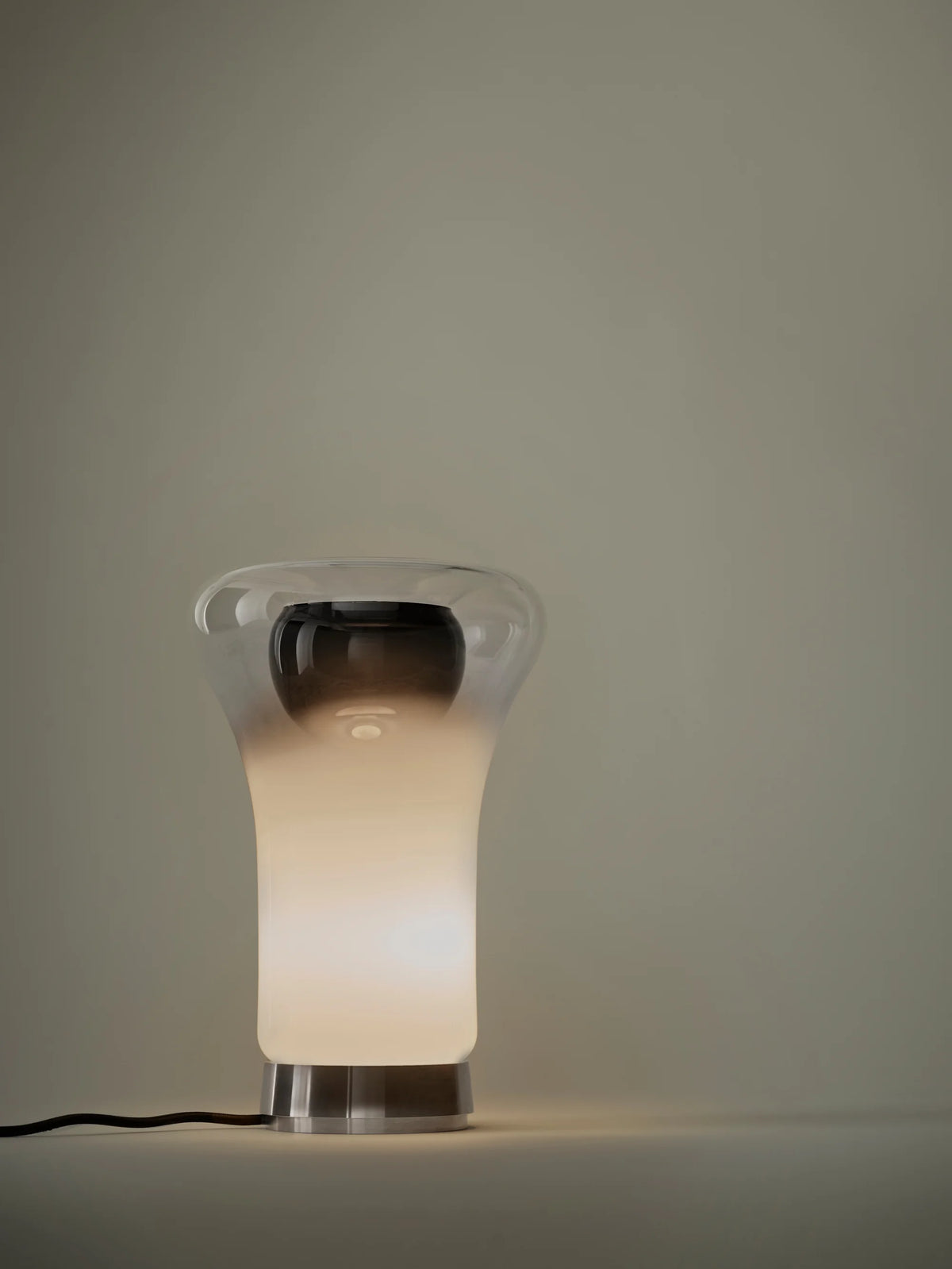 Saffo Table Lamp - Steel/Mouth-Blown Glass-10