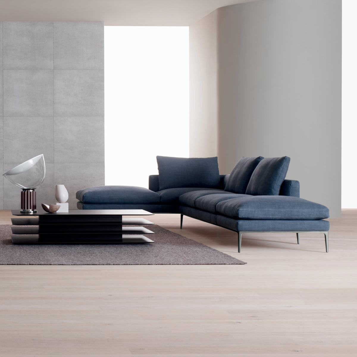 Leonard Sofa – 392x92 / Metal (Ral 9005) / Velvet (Nobilis 18)-3