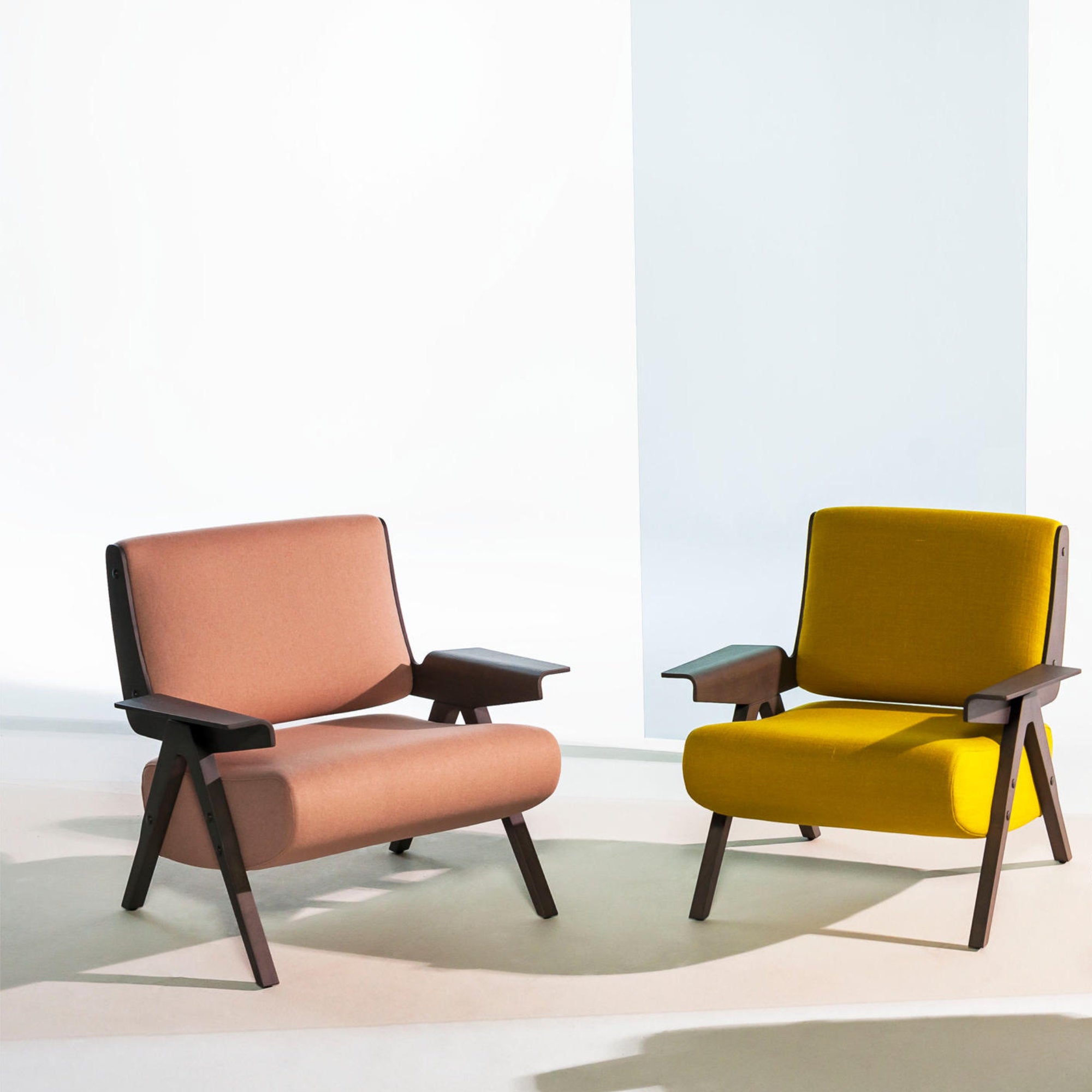 Lina 0LNAPL078 Armchair - Walnut/Fabric B (Cacao 01)-4