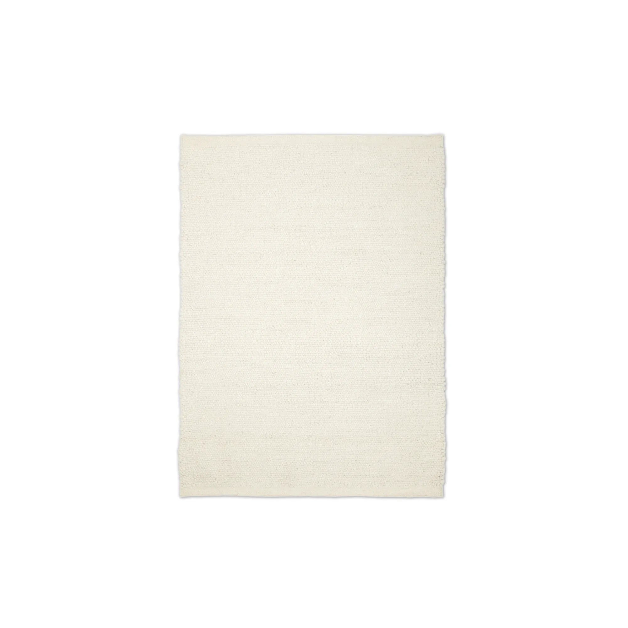 Flavia Rug - White - 200x140