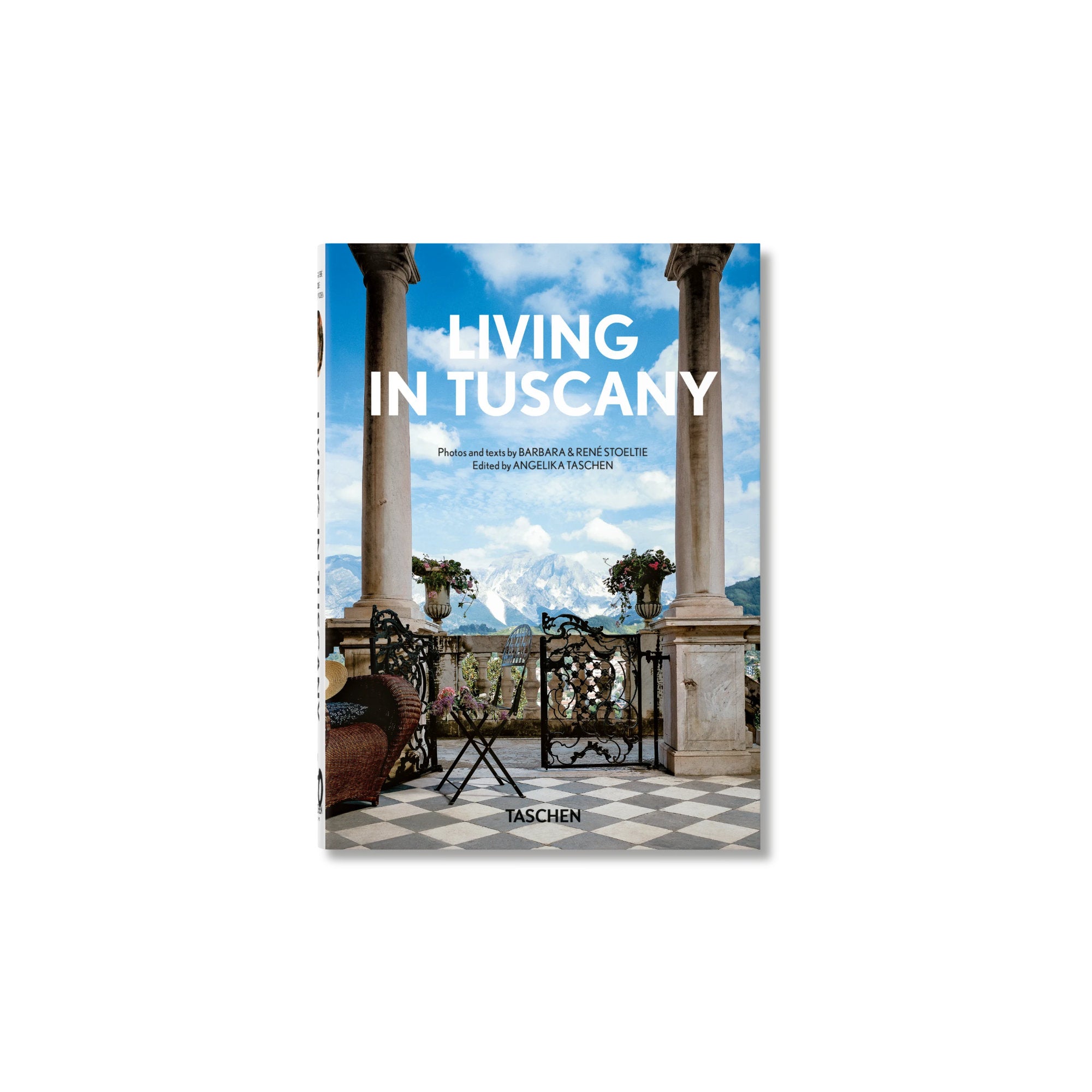 Living in Tuscany: 45th Edition