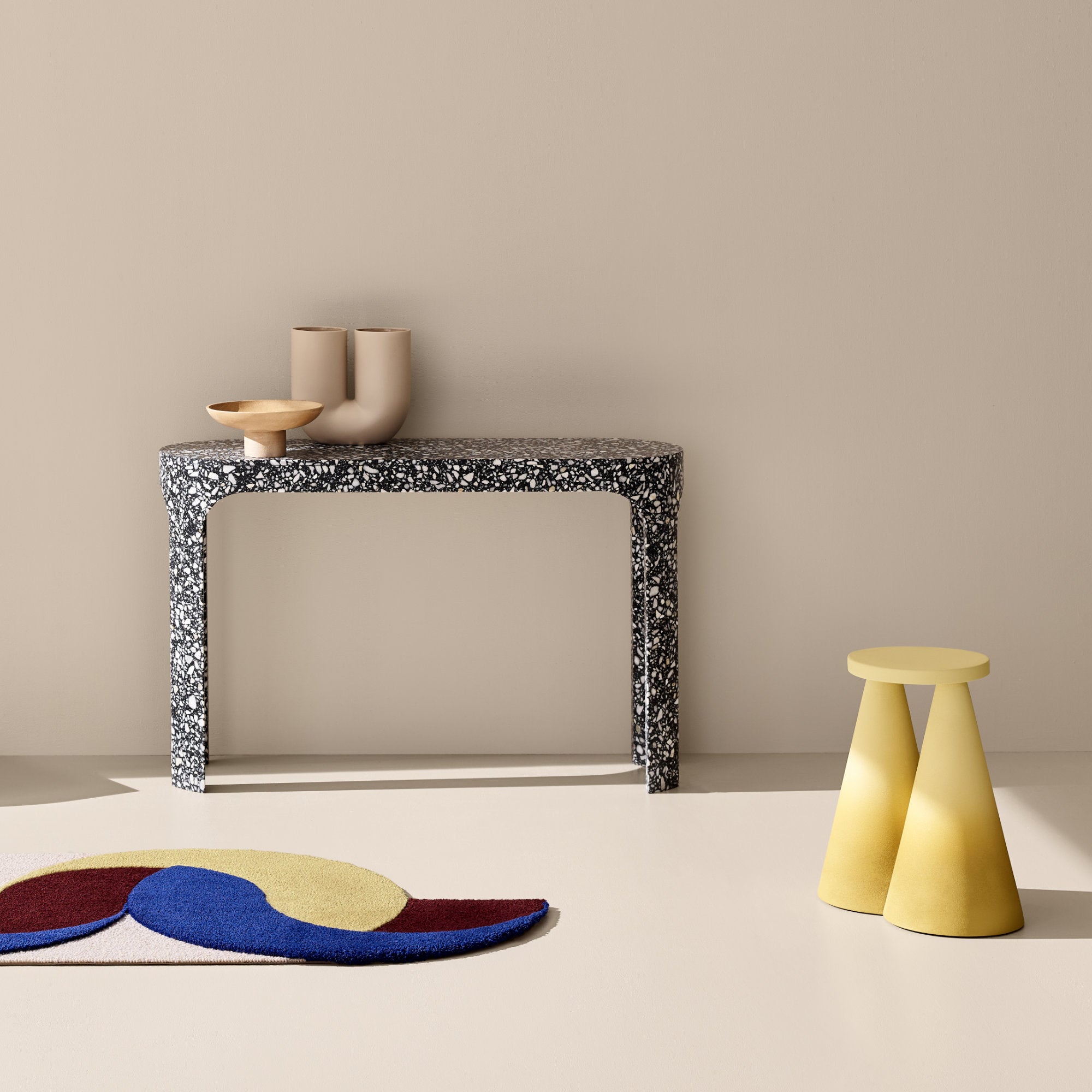 Loggia Console - Black